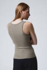 Dusty Mole - Stud Detailed Tank Top - 2