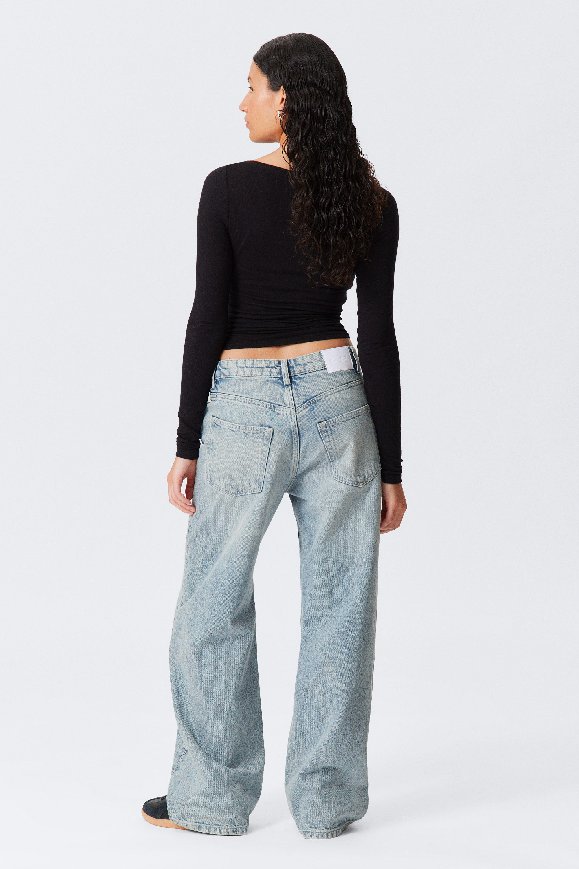 Notus Blue - Light Blue - Missy Low Rise Loose Straight Leg Jeans - 3