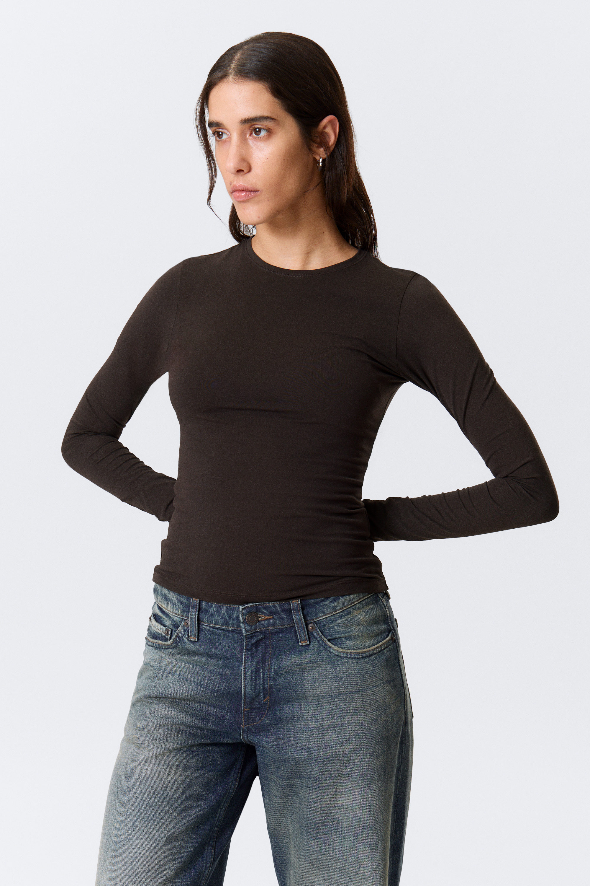 Donkerbruin - Slim-fit top met lange mouwen - 1