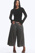 Black - Long Sleeve Cotton Top - 2