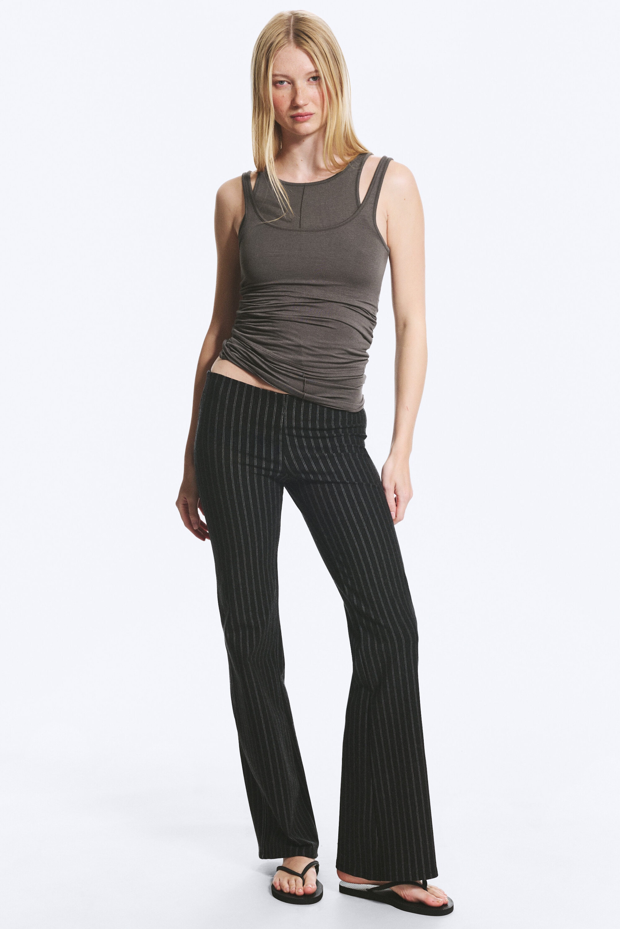 Donkertaupe - Nauwsluitende dubbellaagse jersey tank - 2
