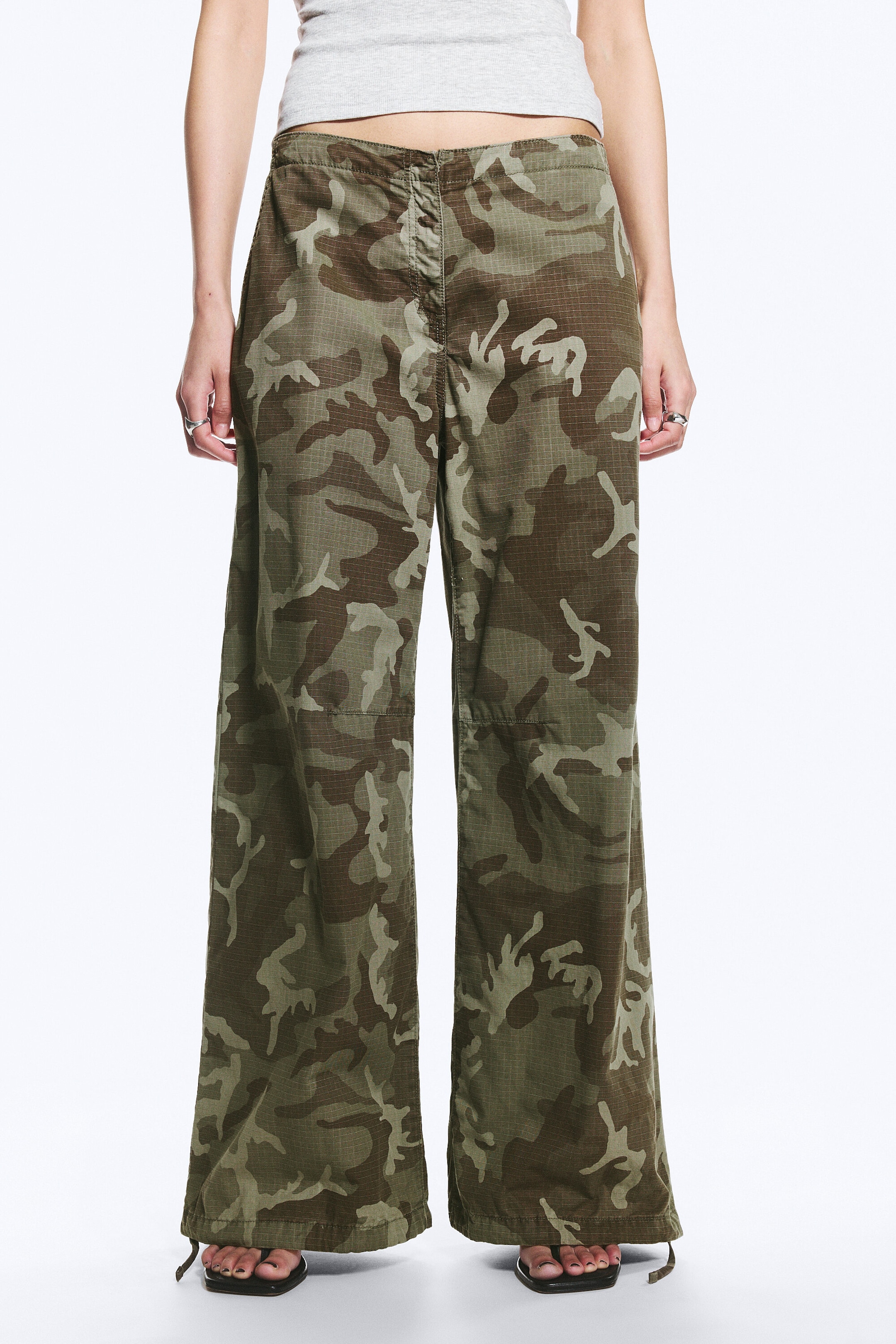 Khaki Green - Camo - Low Rise Baggy Ripstop Trousers - 2