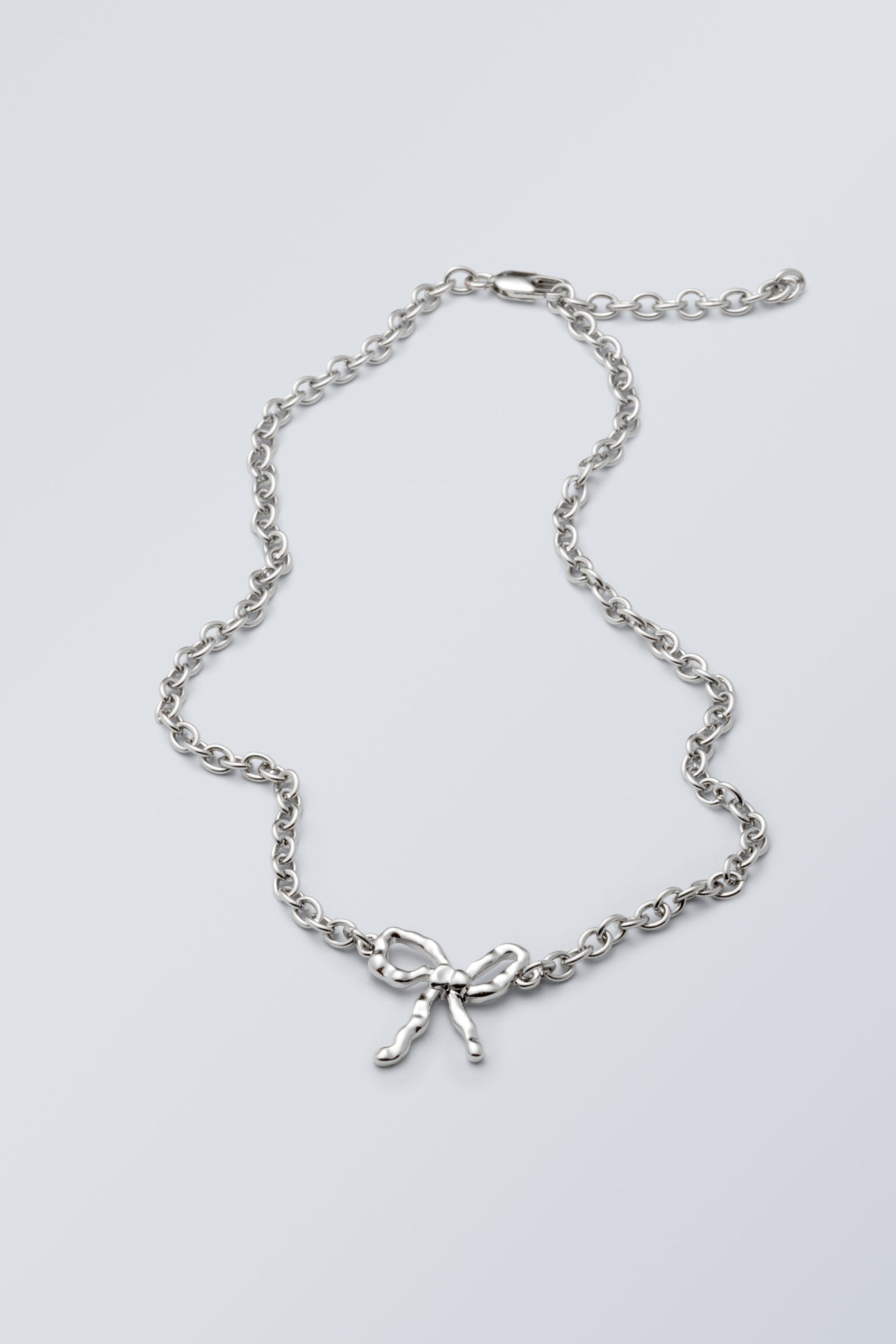 Silver - Bow Necklace