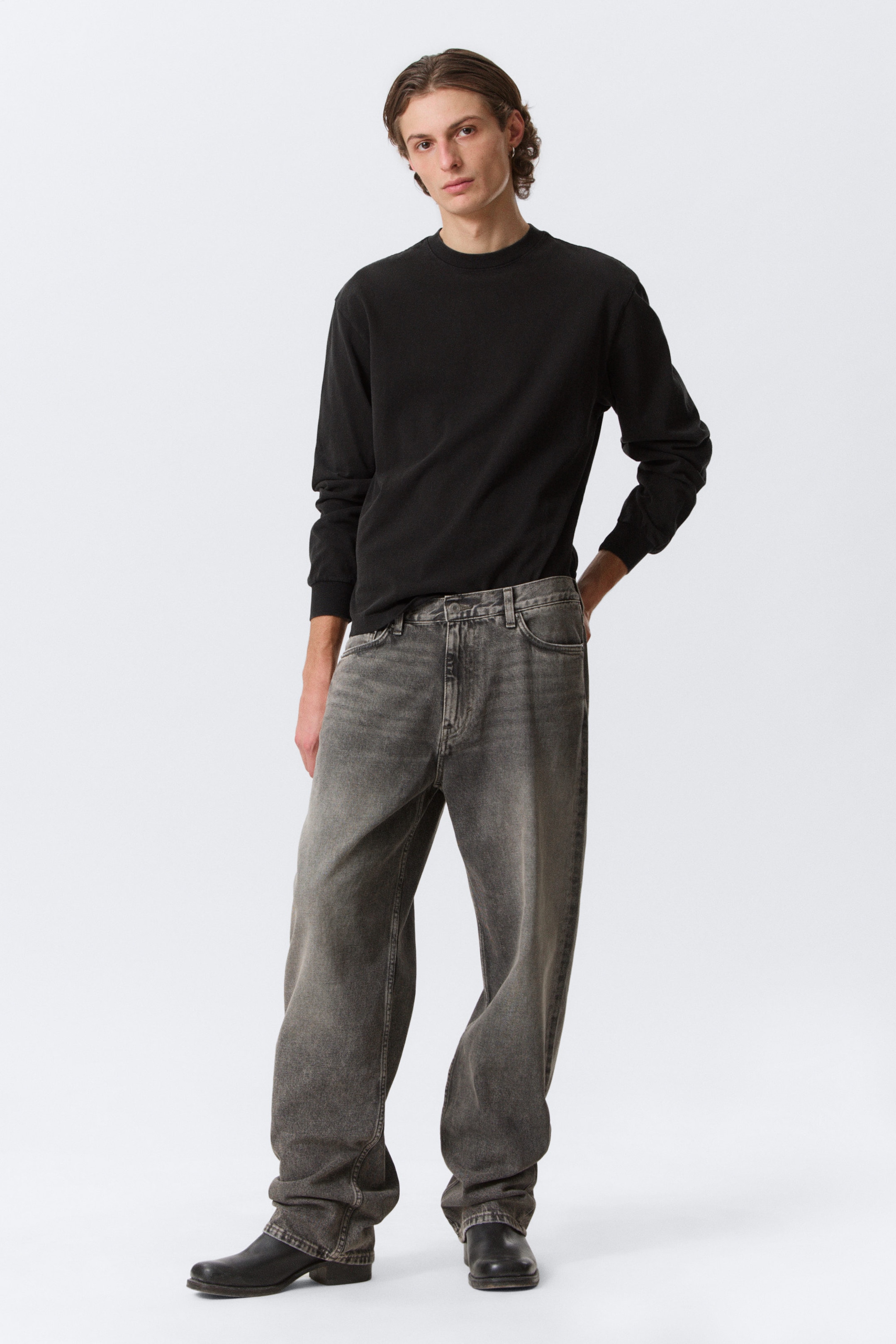 Redondo Black - Black - Galaxy Mid Rise Loose Straight Leg Unisex Jeans - 1