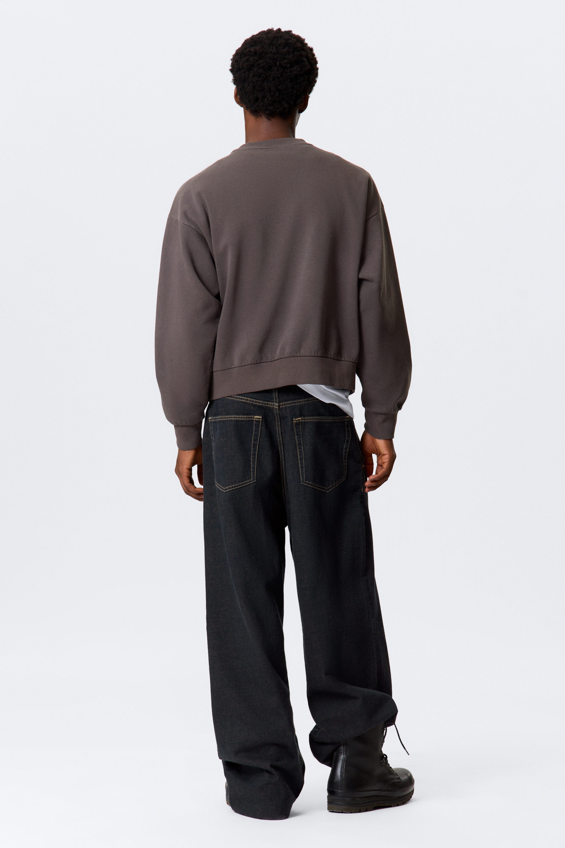 Gewaschenes Dunkelbraun - Sweatshirt mit lockerer Passform - 3