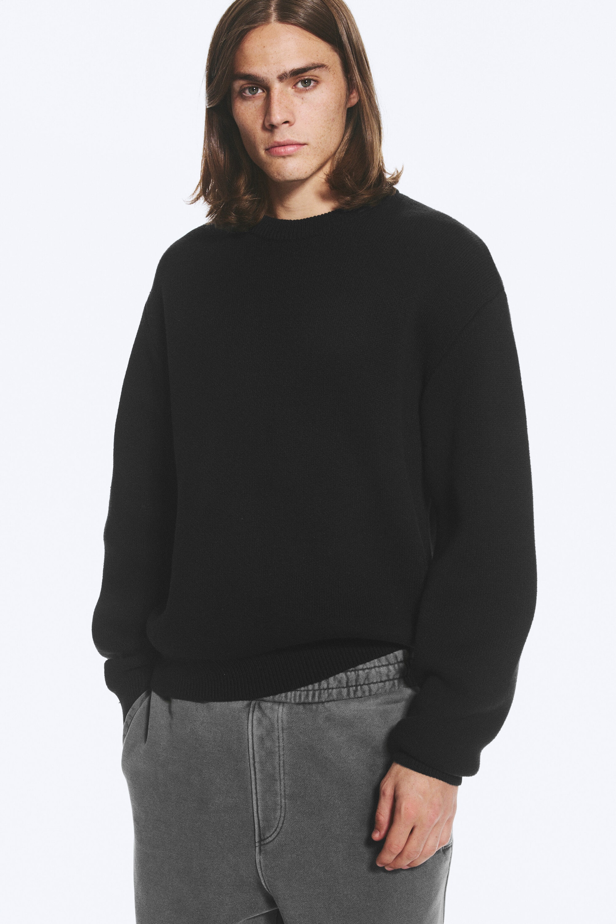 Schwarz - Baumwoll-Strickpullover mit normaler Passform - 1