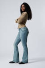 Turquoise Dust - Mittelblau - Flame Low Rise Slim Flared Leg Twist Jeans - 2
