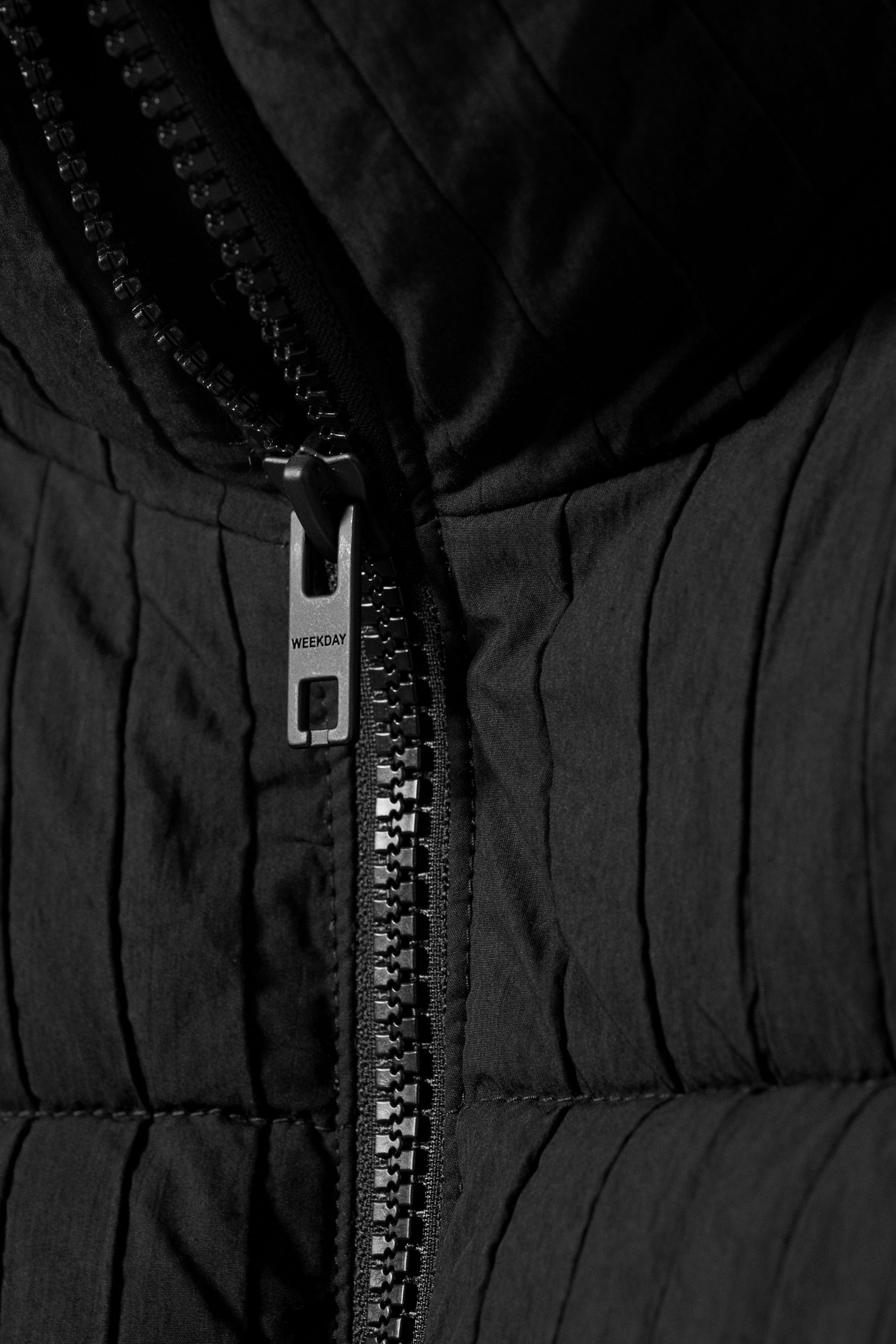 Zwart - Ben geribbeld pufferjack - 2