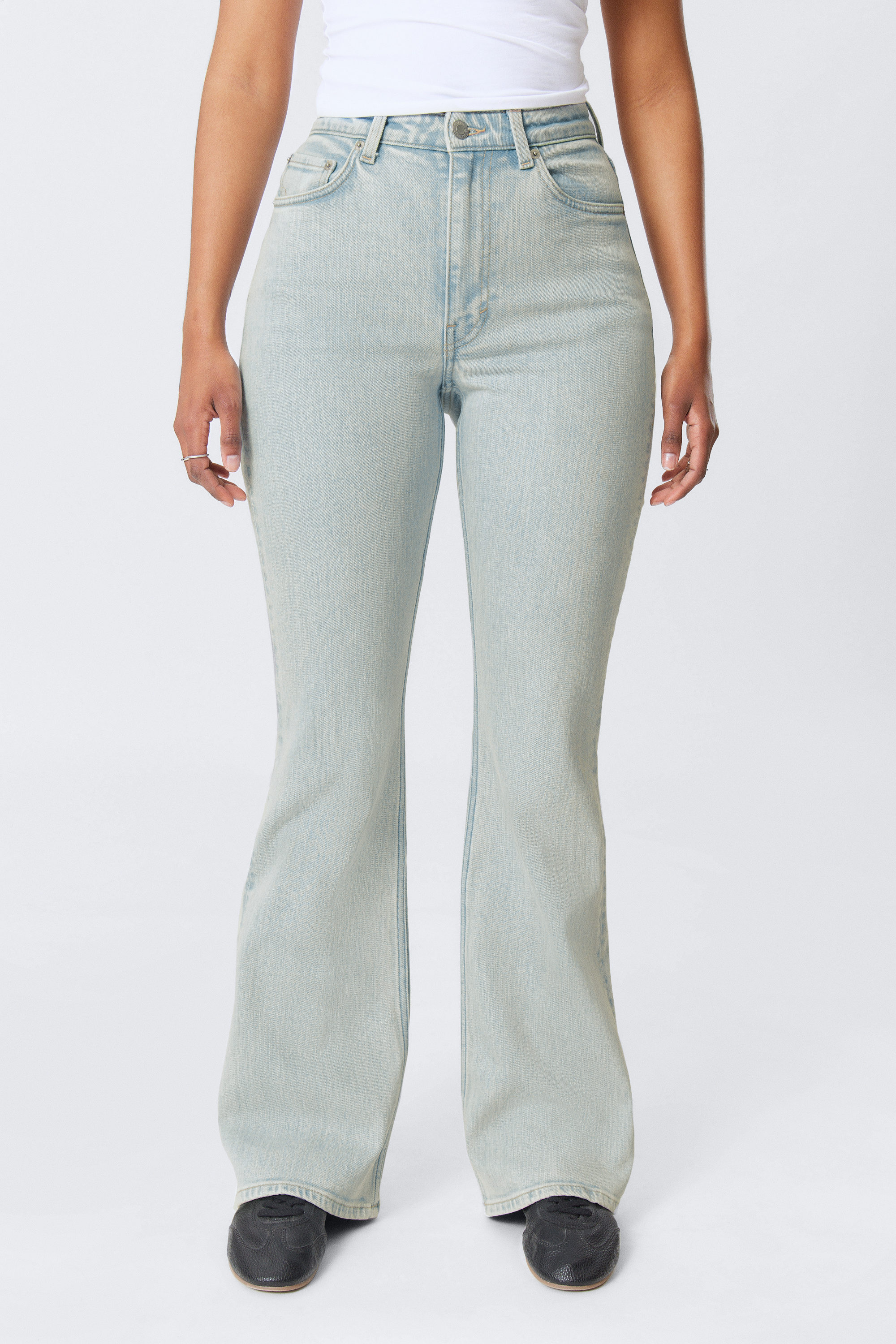 #8898AC - Glow Curve High Waisted Regular Flared Leg Jeans - 2