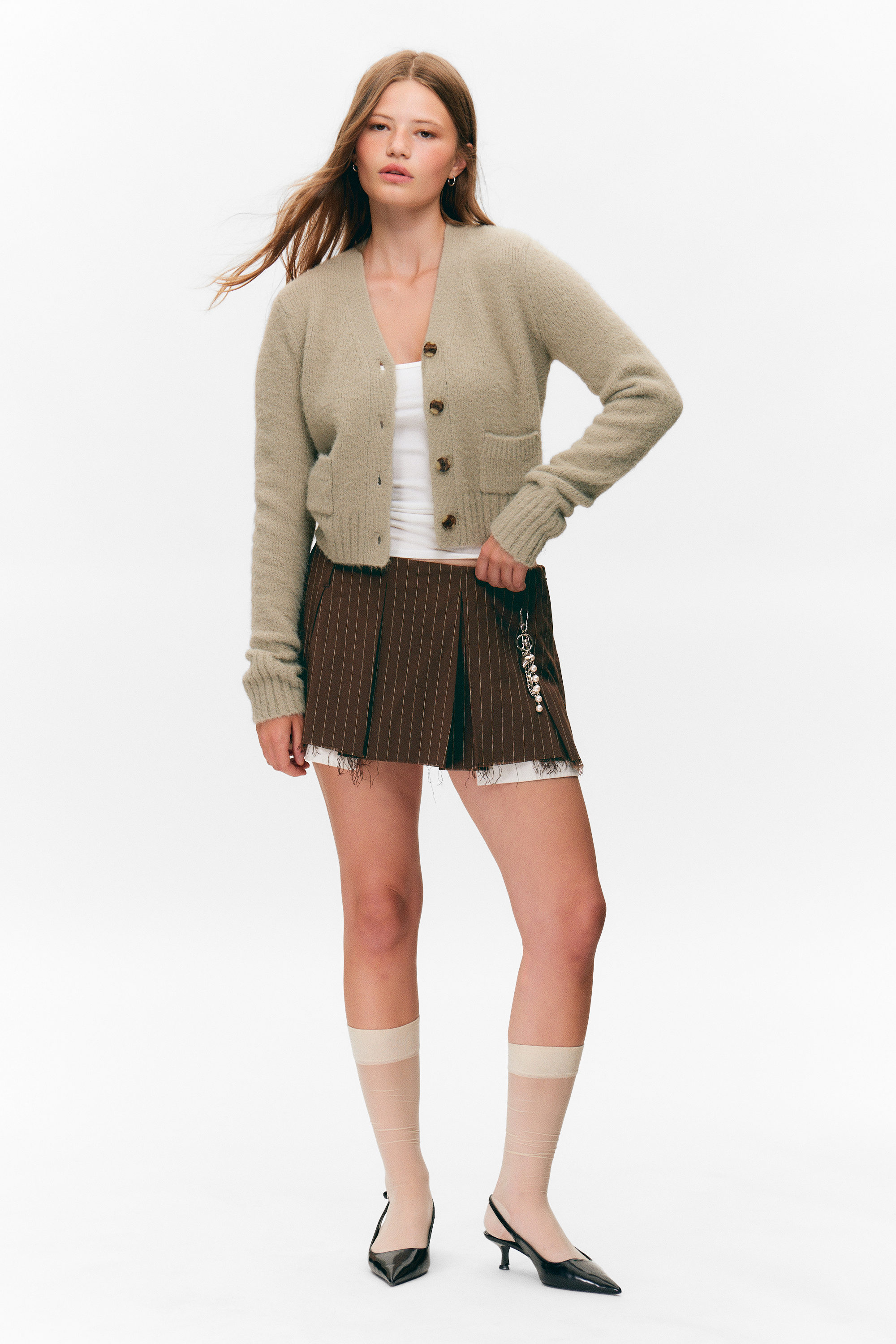 Dimmig mullvad - Ribbstickad V-ringad cardigan - 2
