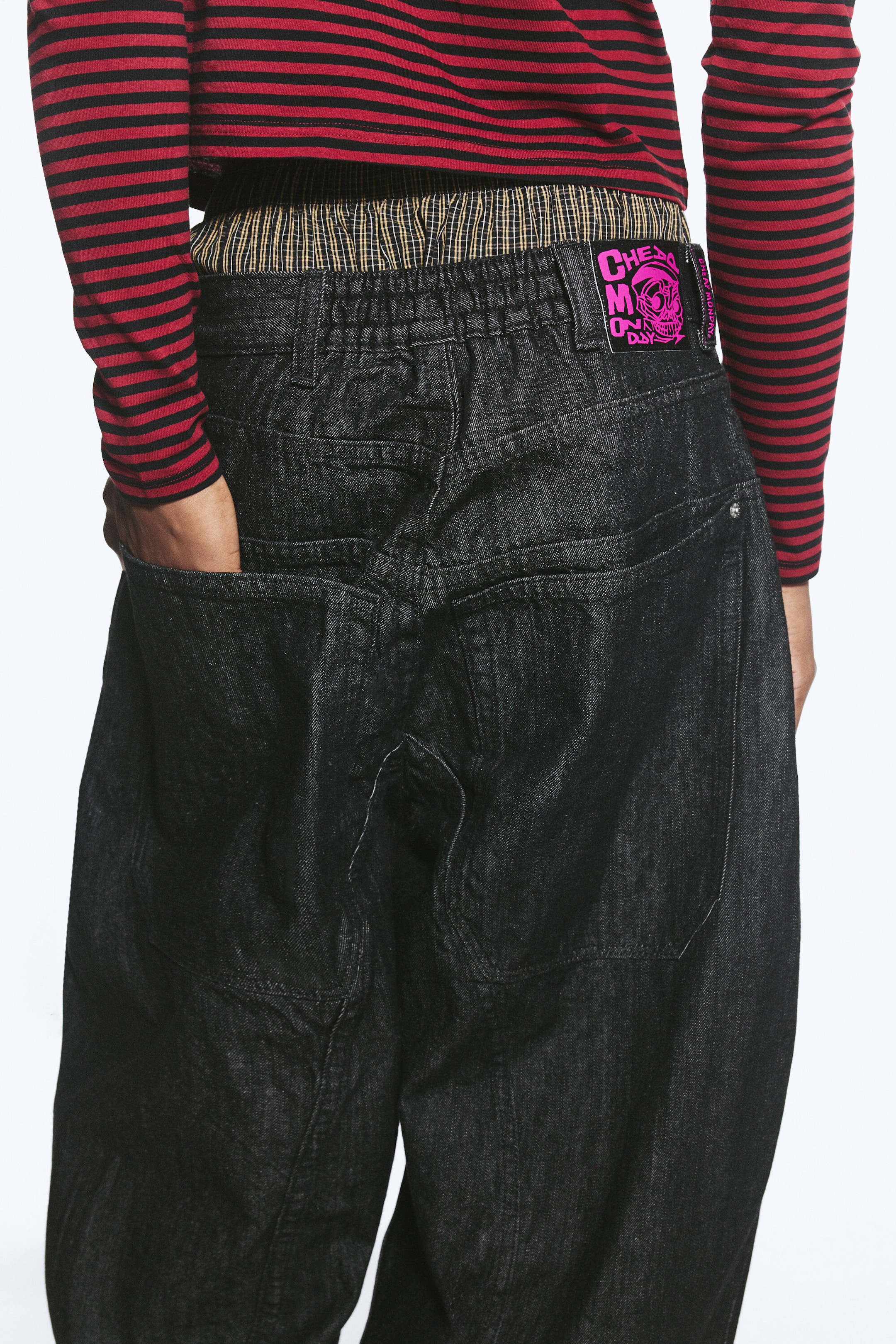 Black Rinse – svart - Dunno unisex løs Barrel-jeans med lavt liv - 6