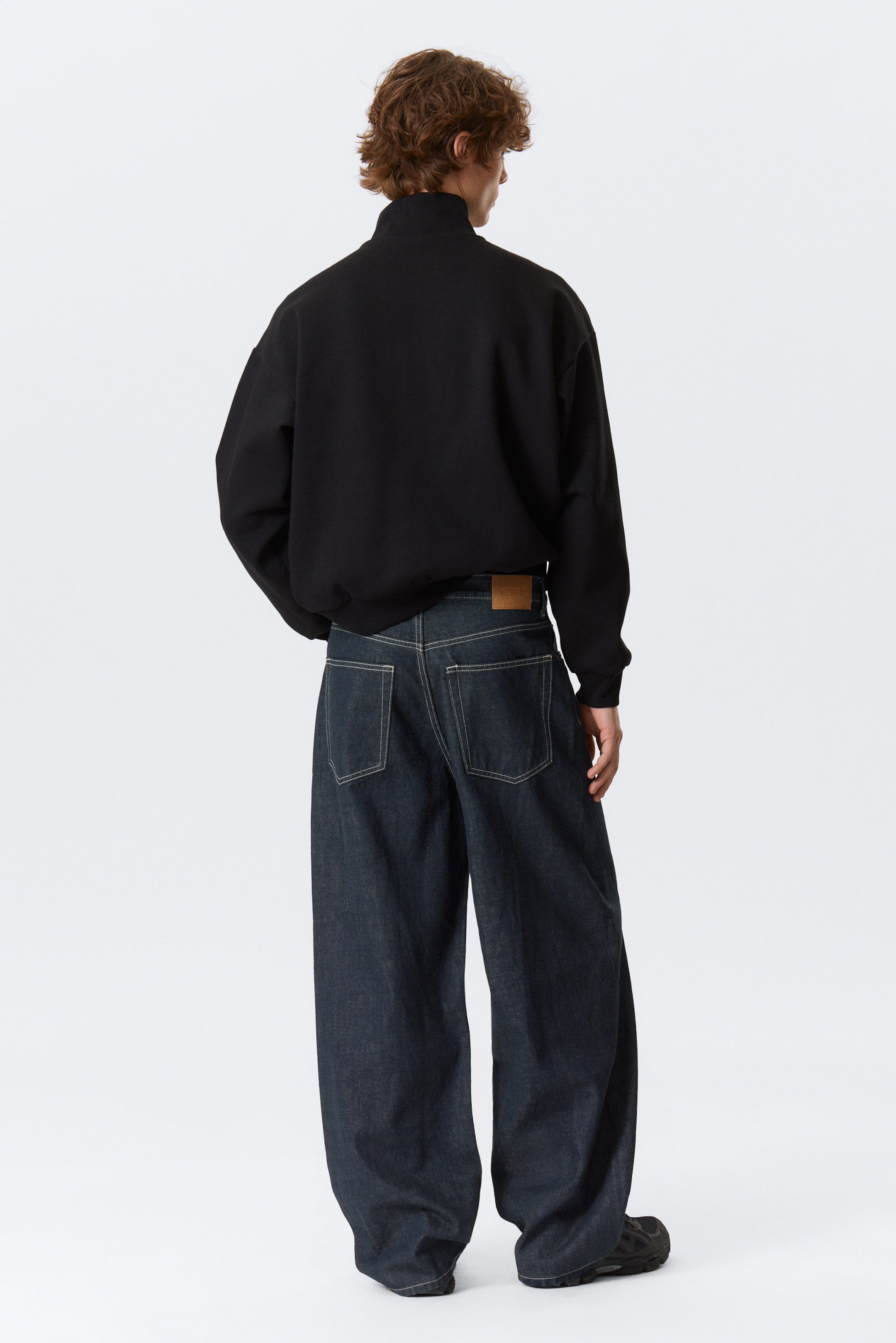 Blue Rinse - Dark Blue - Astro Mid Rise Loose Baggy Leg Unisex Jeans - 3