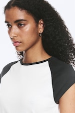 White/Dark Grey - Short-Sleeved Raglan T-shirt - 2