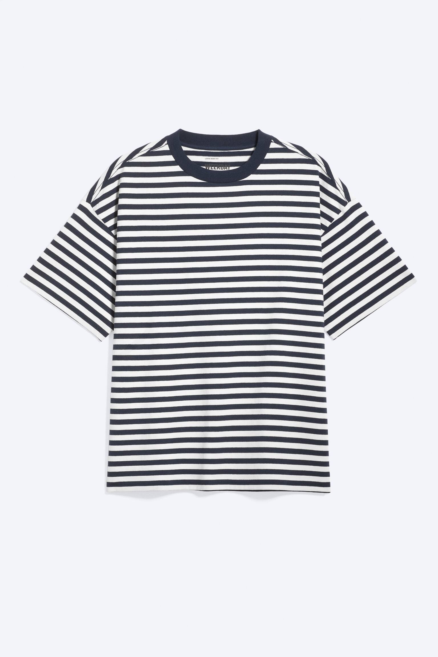 Løs, boxy T-shirt - Hvid - Marineblå Stribe/Hvid/Sort/Forvasket mørkegrøn/Lys kakigrøn/Forvasket blå/Mørk marineblå/Kakigrøn - 2