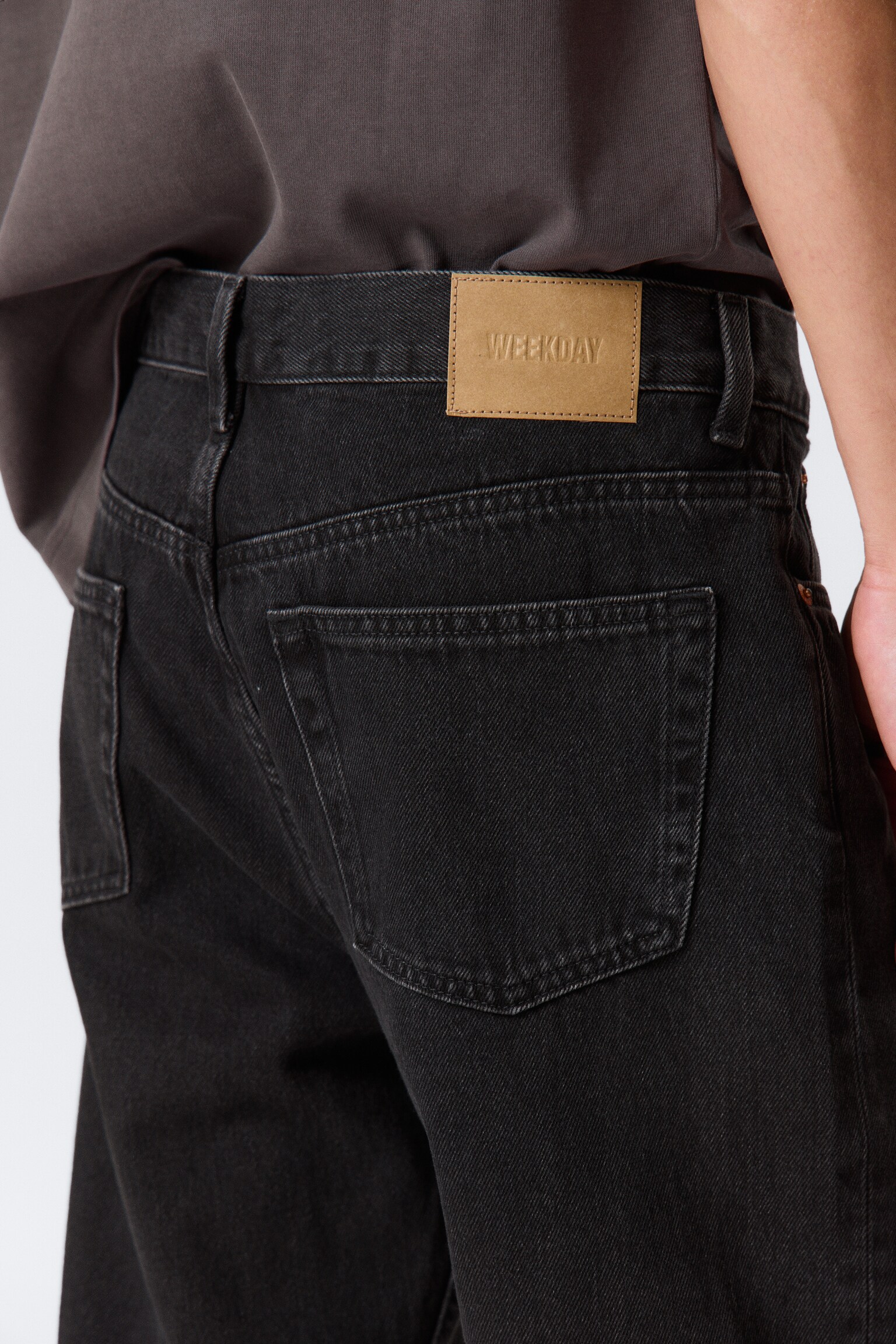 Space Relaxed Straight Leg Jeans - Tuned Black - Svart/Second Blue - Mellanblå/Morgonblå - Mörkblå/Risso Black - Black/Blue Stream - Mellanblå/Iron Blue - Blå/2000 Blå - Mellanblå/Aeon Blue - Ljusblå - 4