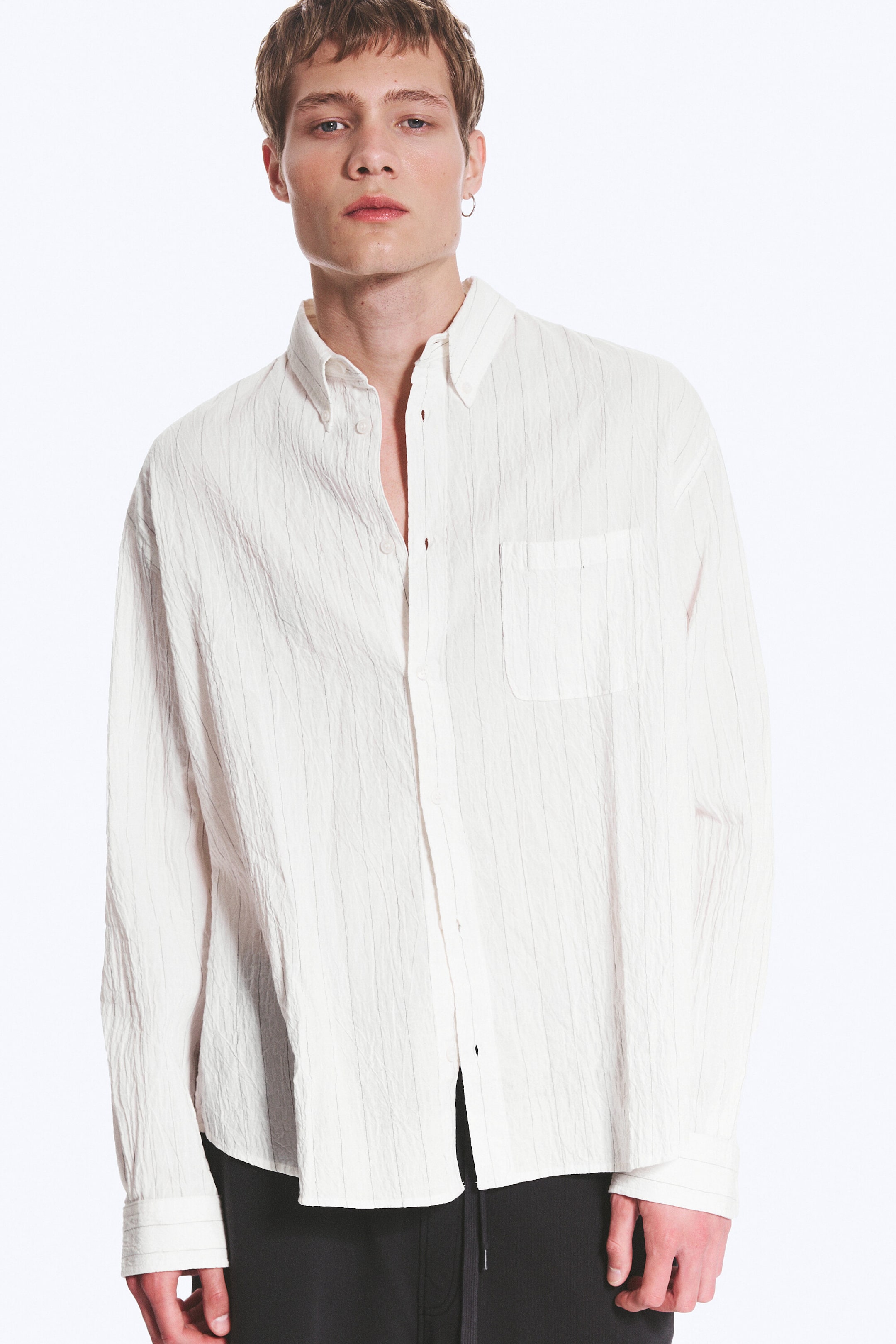 Striped Dusty White - Loose Structured Buttoned Shirt - 2