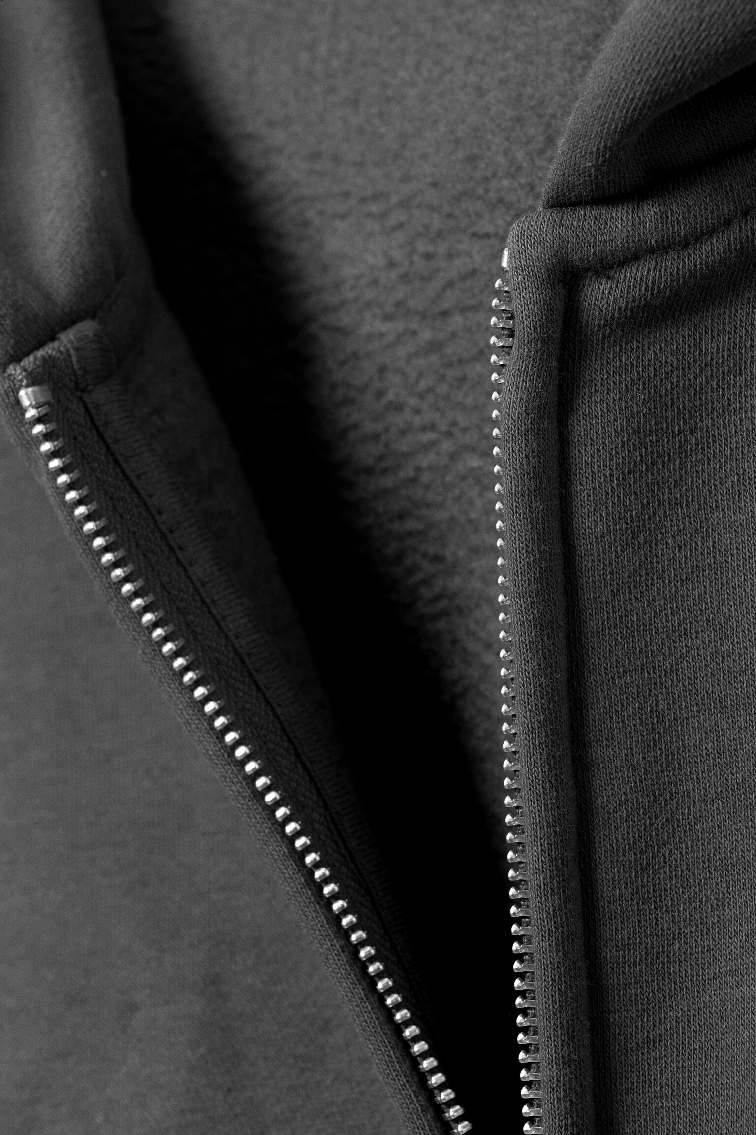 Weit geschnittener Zip-Hoodie - Dunkelgrau/Schwarz/Dunkelbraun/Grau meliert/Gewaschenes Blau/Gewaschenes Dunkelgrün - 4