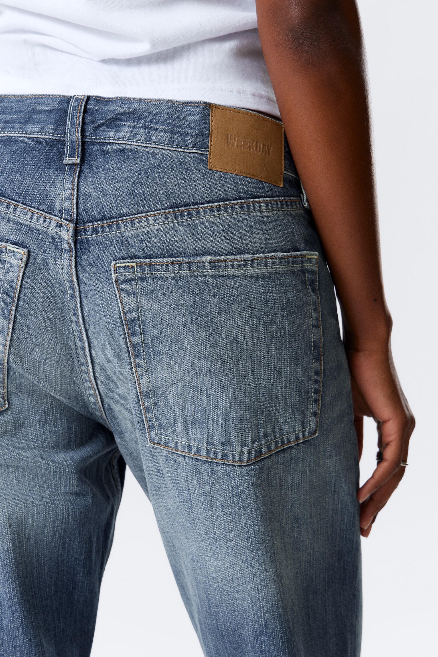 Orbit Mid Waist Regular Straight Leg Jeans - Board Blue - Mittelblau/Blaue Waschung - 7