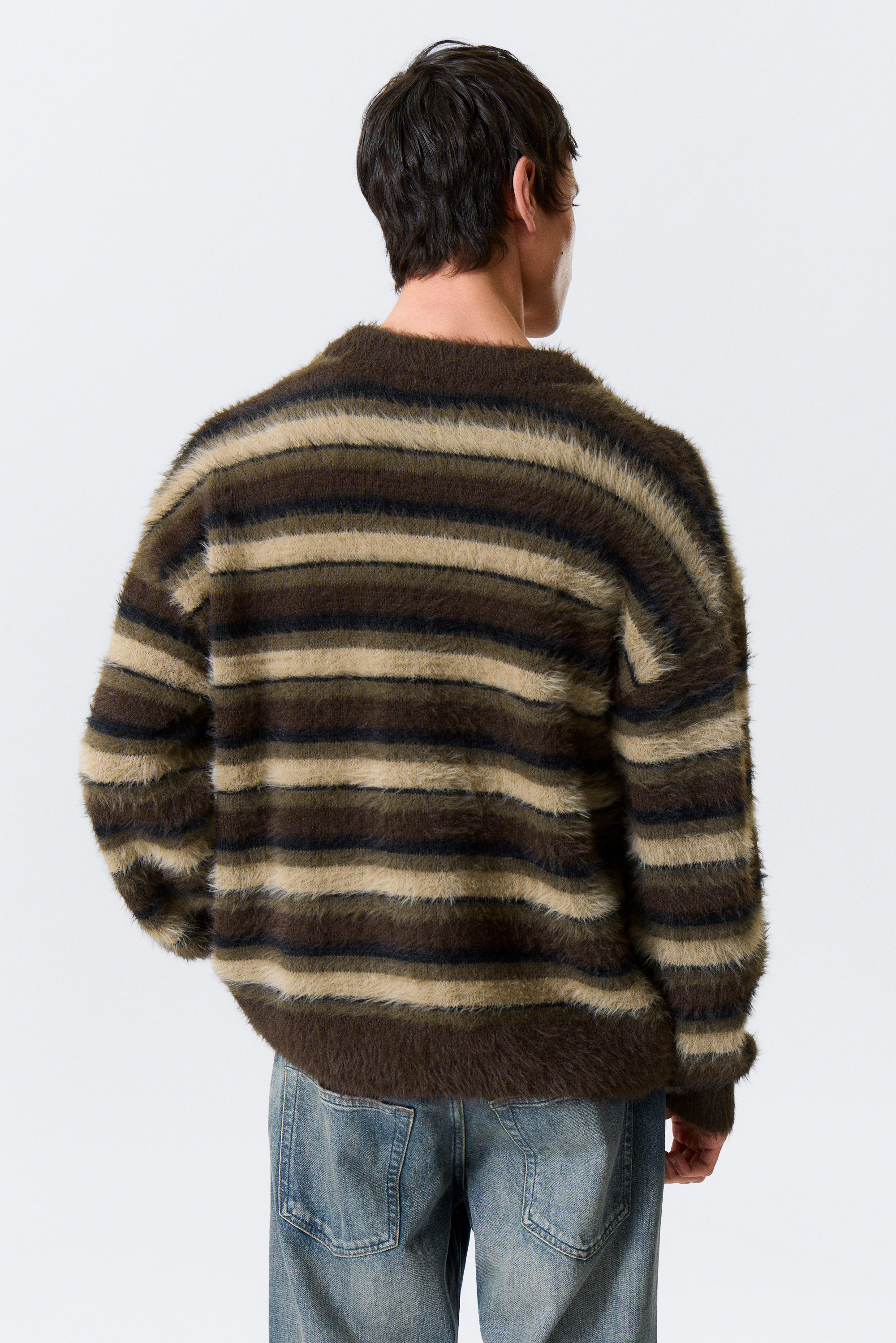 Braun gestreift - Gestreifter Strickpullover mit relaxtem Fit - 7