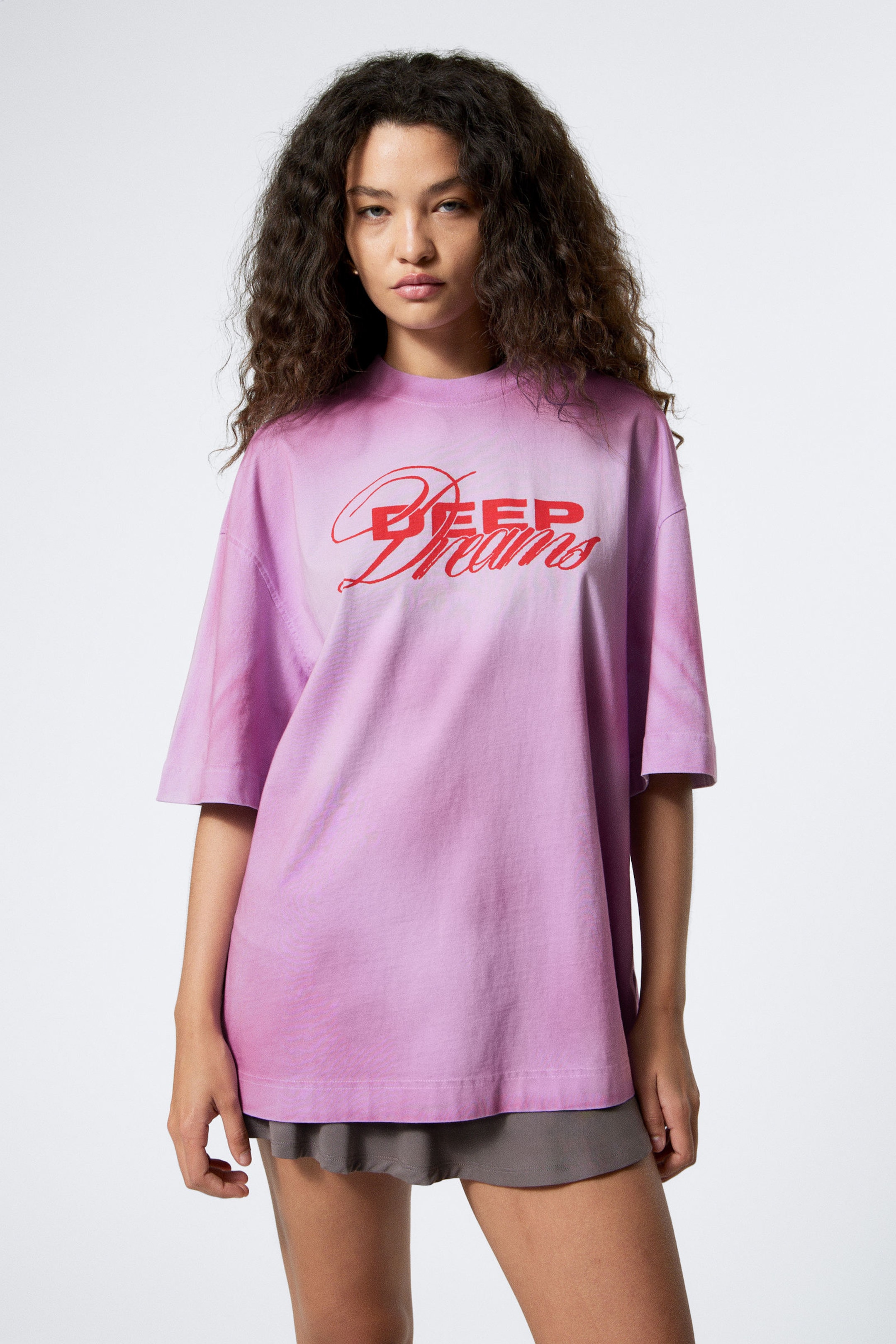#BAB1D3 - Weites Oversize-T-Shirt mit Print - 1