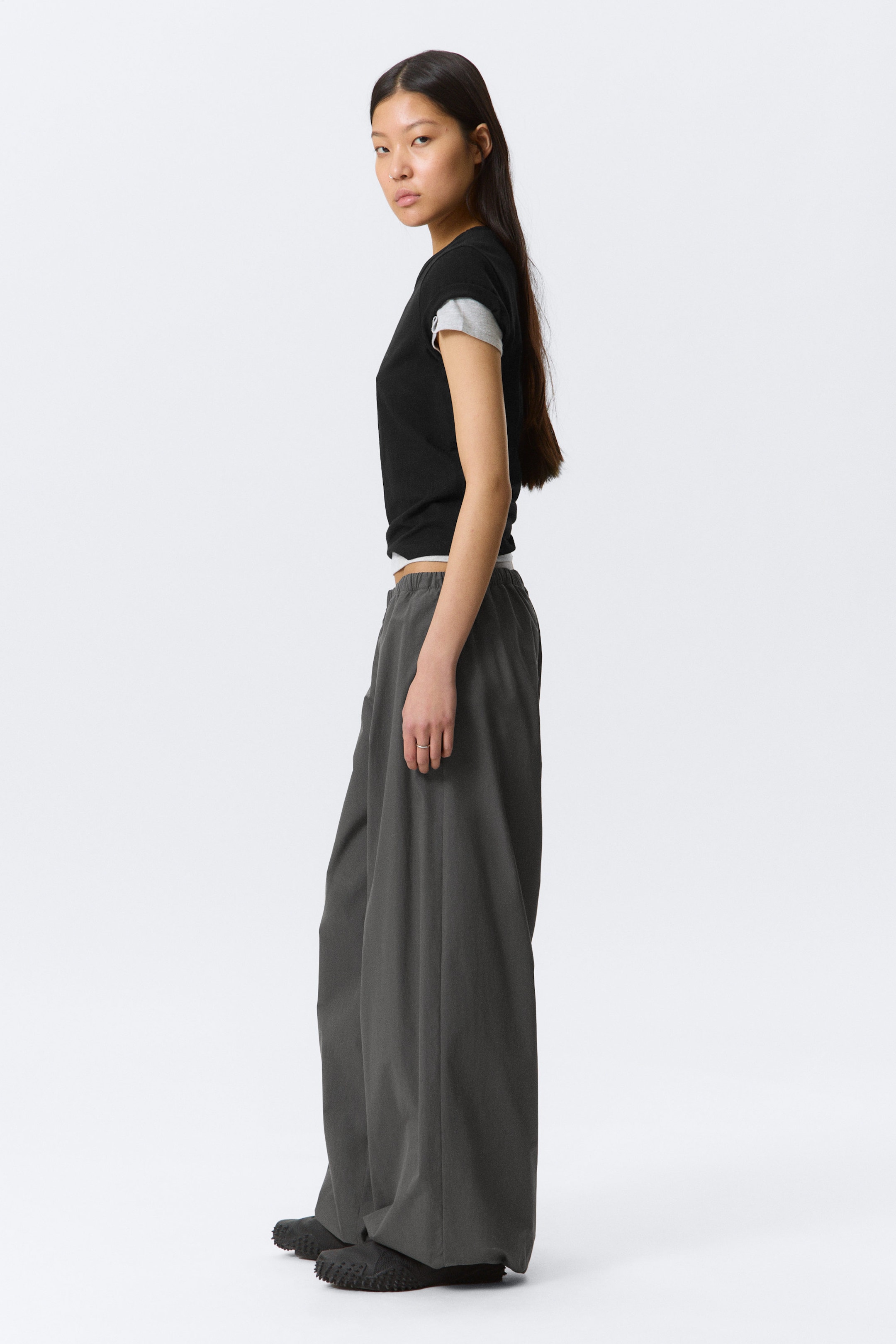 Dark Grey - Low Rise Loose Wide Leg Track Trousers - 2