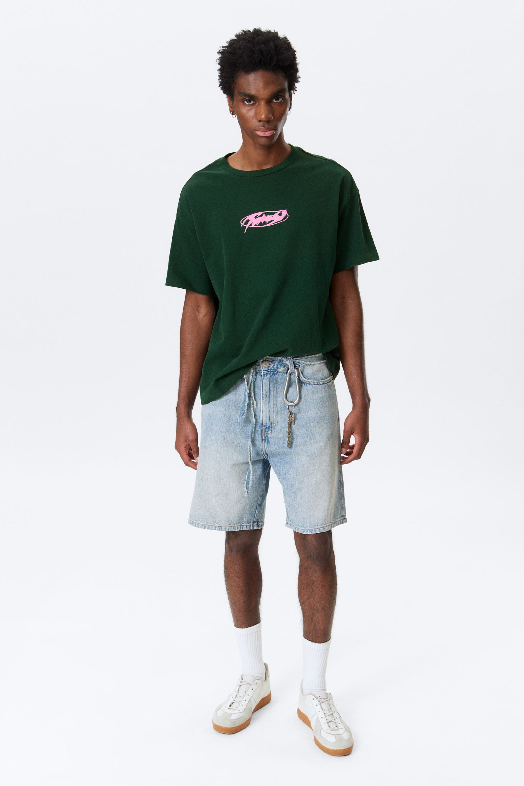 Dunkelgrün - "Fntsy" - Bedrucktes kastiges T-Shirt - 2