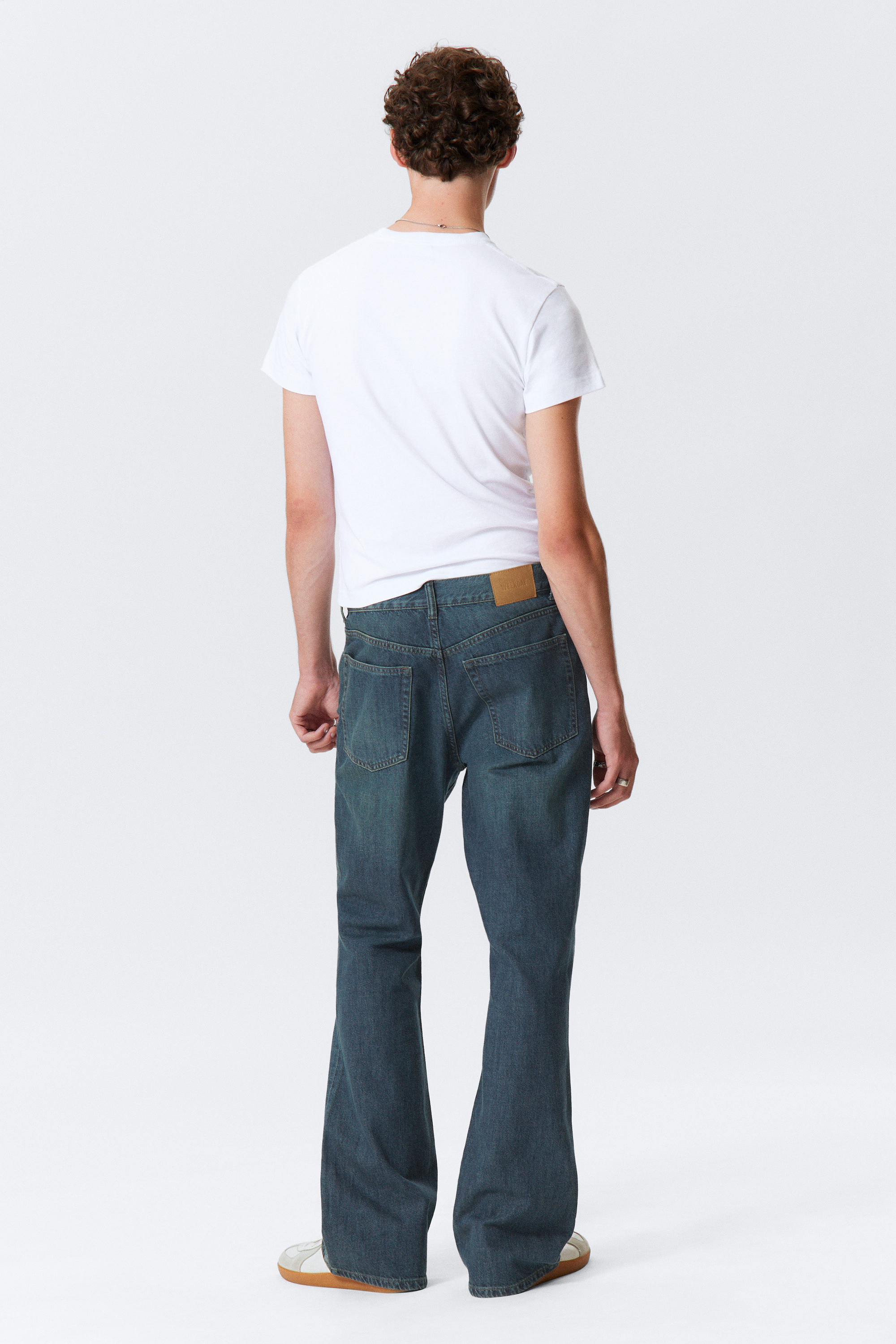 Lake Blue - Mittelblau - Mercury Relaxed Bootcut Leg Jeans - 3