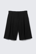 Black - Low Rise Loose Pleated Suiting Shorts - 4