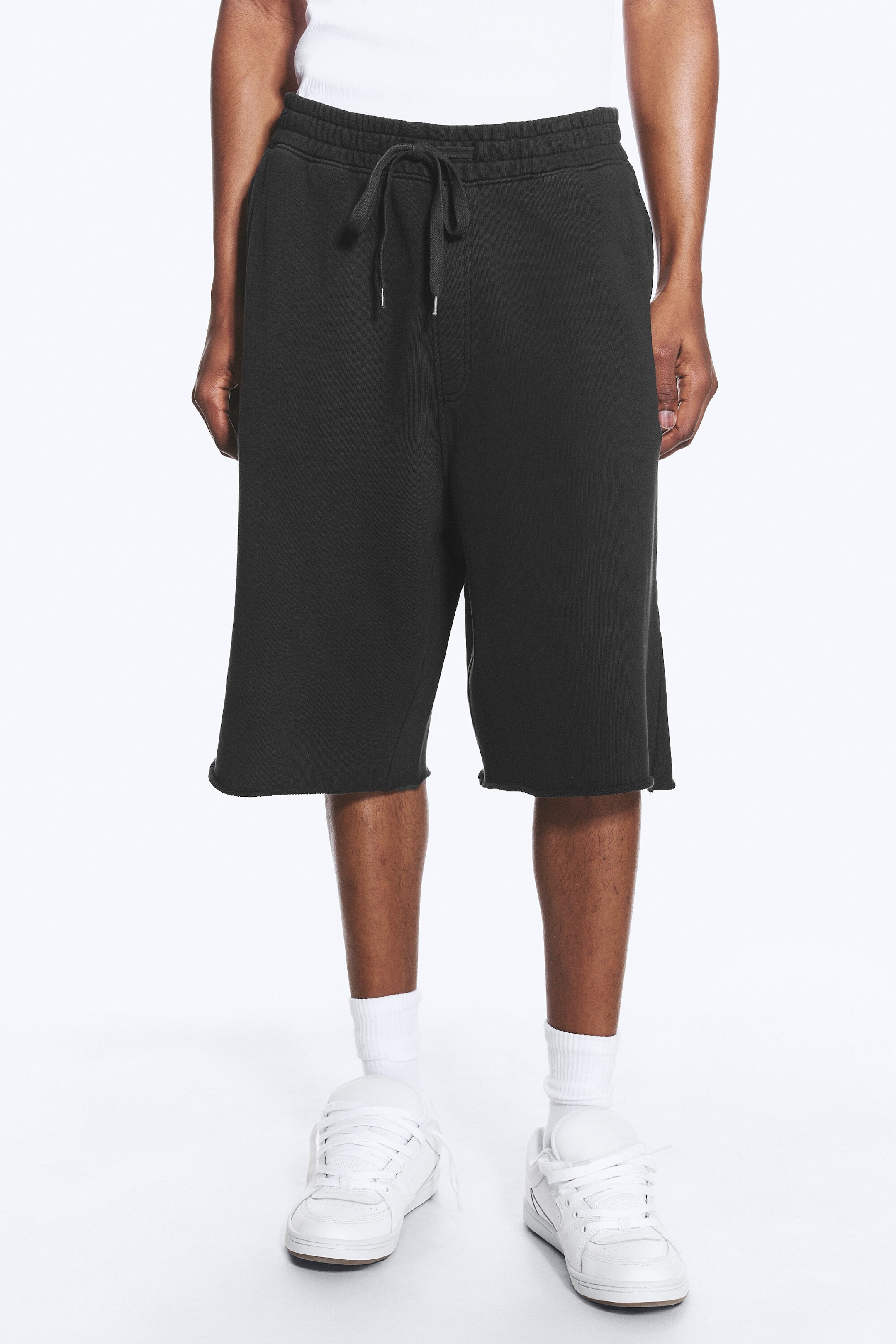 Gewaschenes Schwarz - Weite Jersey-Skater-Shorts - 2