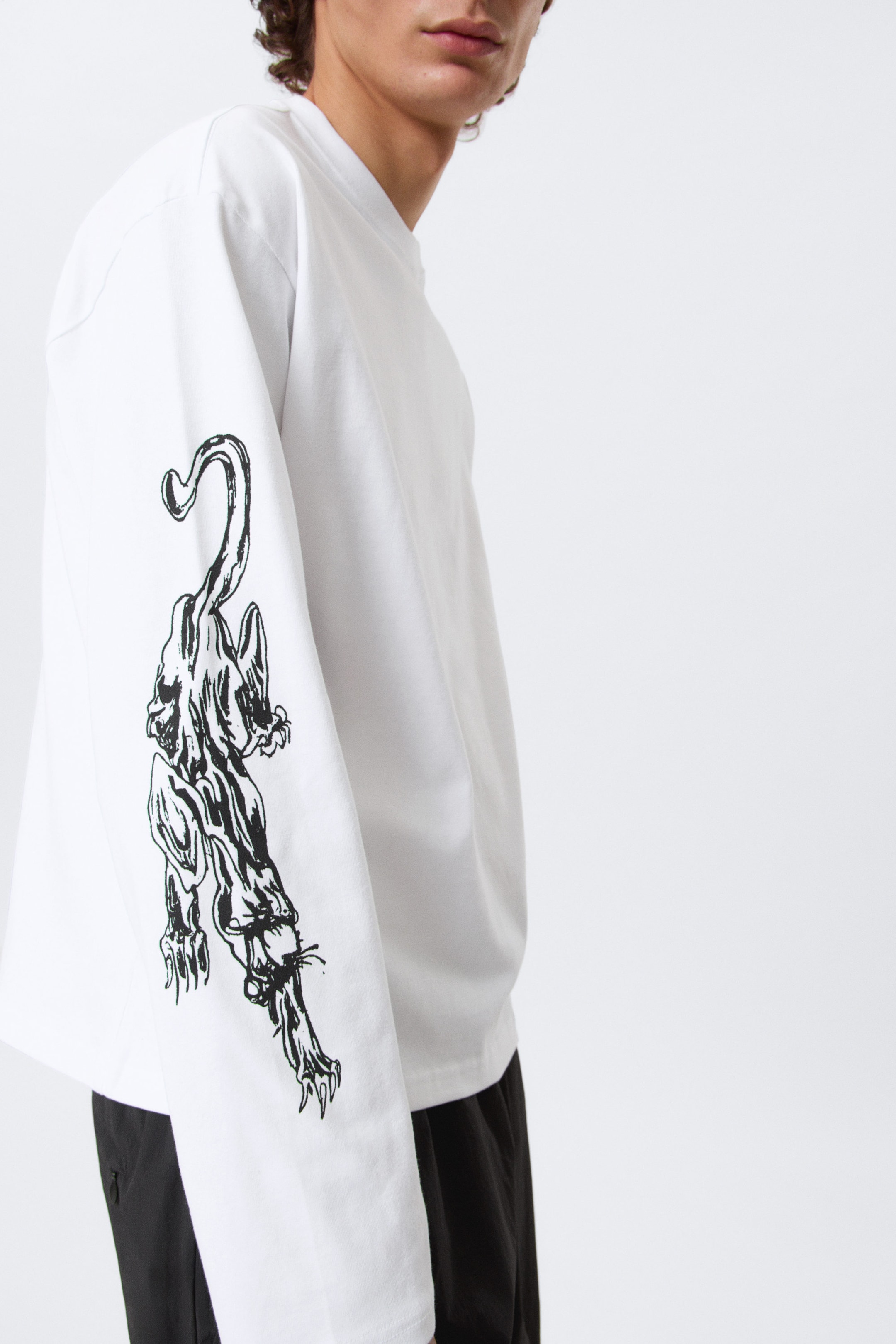 White - Angry Panthers - Great Boxy Graphic Long Sleeve T-shirt - 2