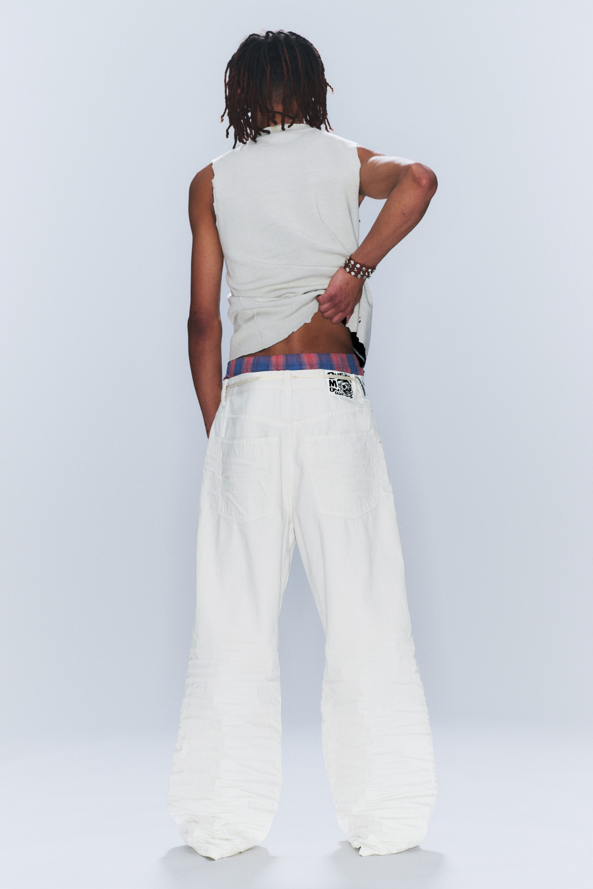 Creased White - White - Looser Regular Waist Loose Straight Jeans - 2