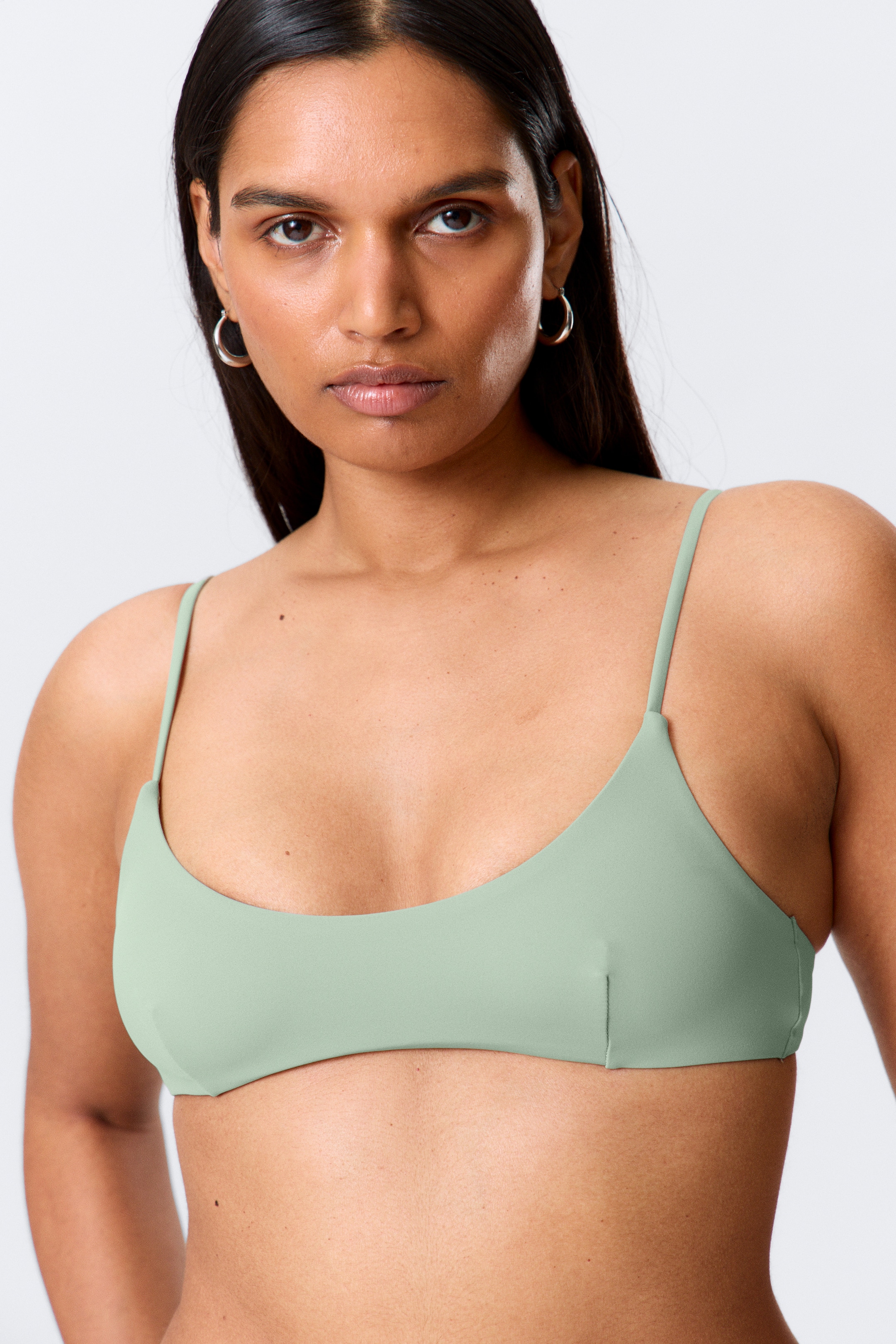 Ingrandisci l'immagine: Strappy Bikini Top - Light Green - DONNA | H&M CH 1