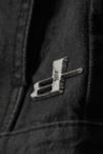 Beschichtetes Schwarz - CM x LB Schwarze, beschichtete Unisex-Jeansjacke - 9