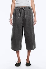 Dark Grey - Low Rise Loose Cropped Trousers - 2