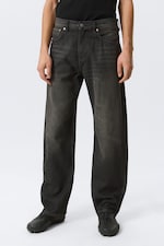 Chelsea Black - Black - Nebula Mid Rise Loose Barrel Leg Unisex Jeans - 4