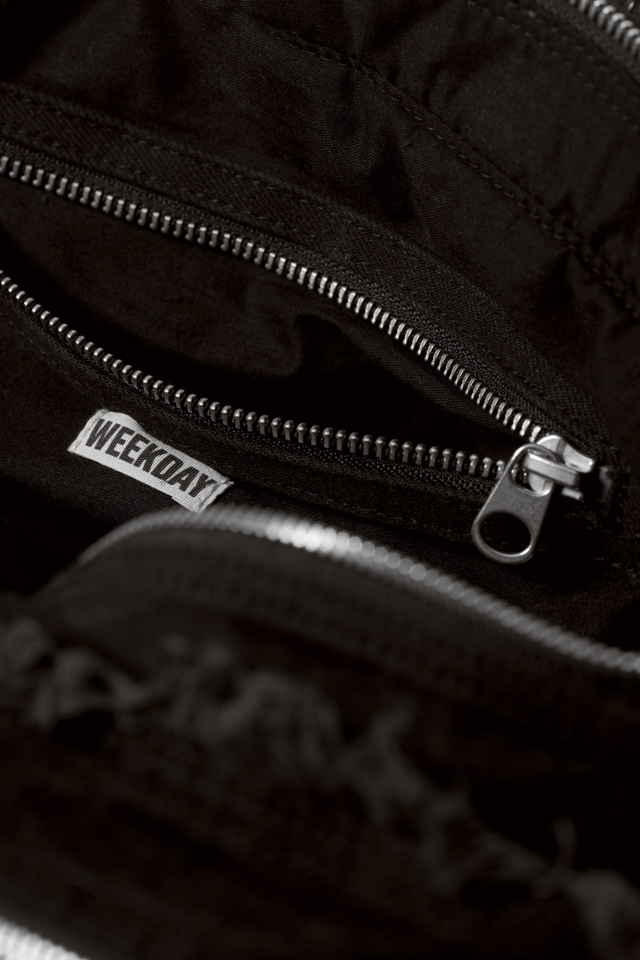 Svart - Jeansväska med dragkedjor - 5