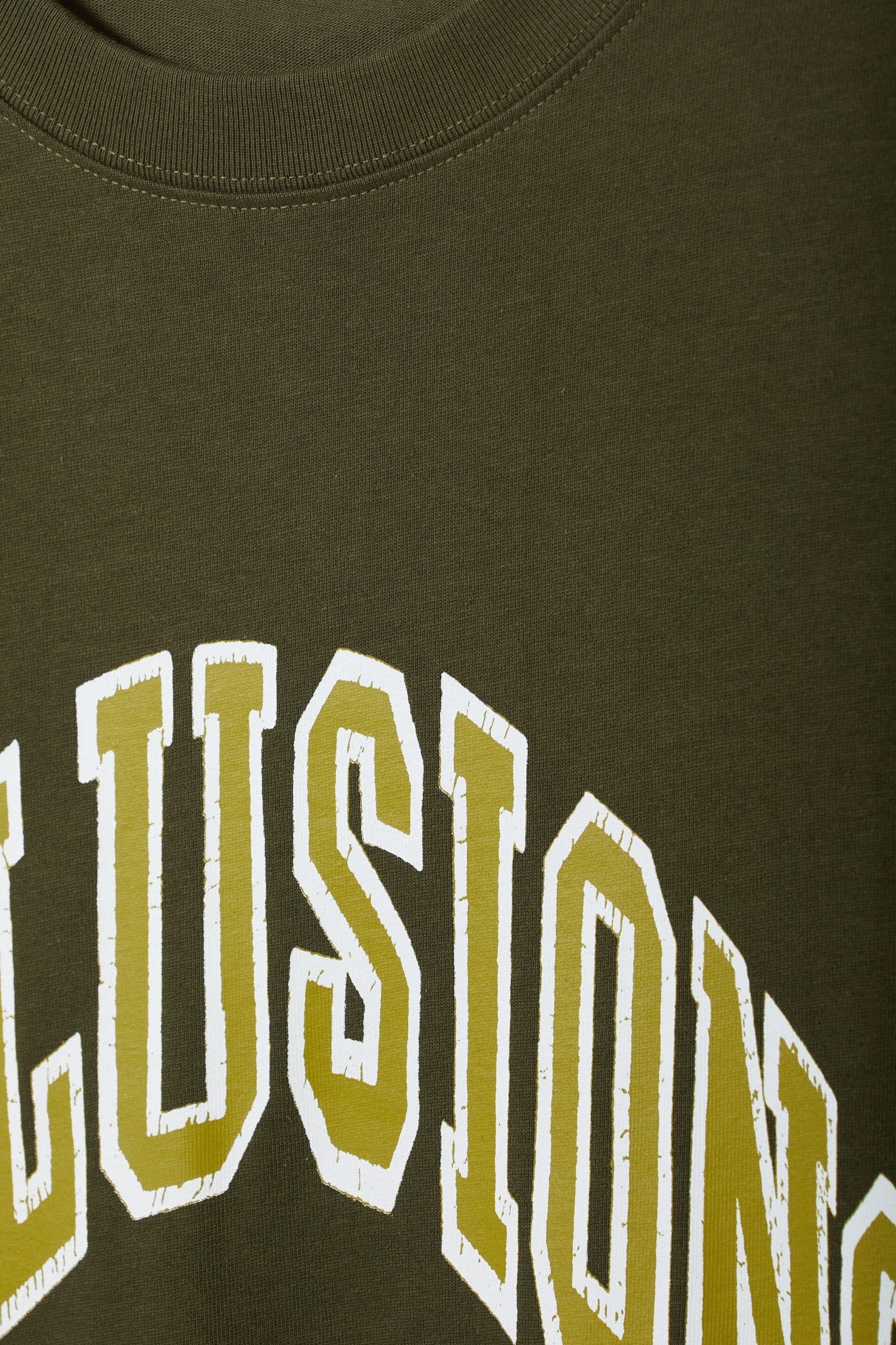 Illusions - Oversized-T-Shirt mit Grafikprint - 1