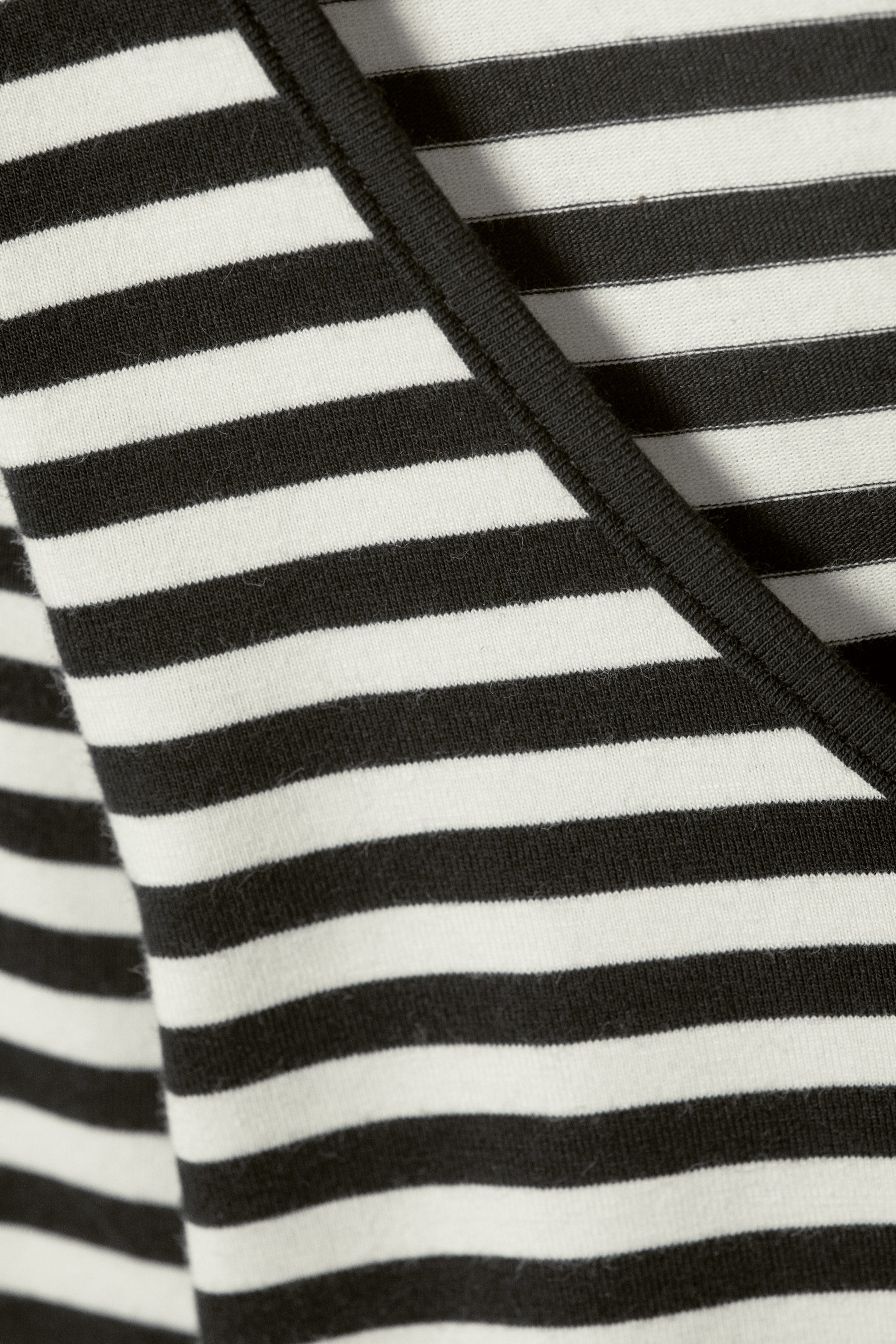 Black & White Stripes - Long-Sleeved Slim Fit Scoop Neck Top - 4