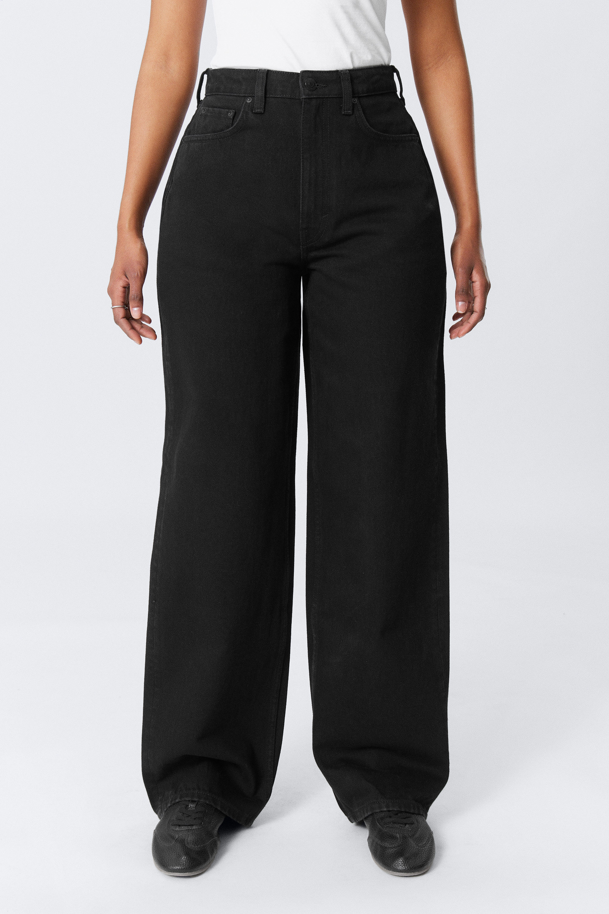 Black Rinse - Black - Halo Curve High Waisted Regular Wide Leg Jeans - 2