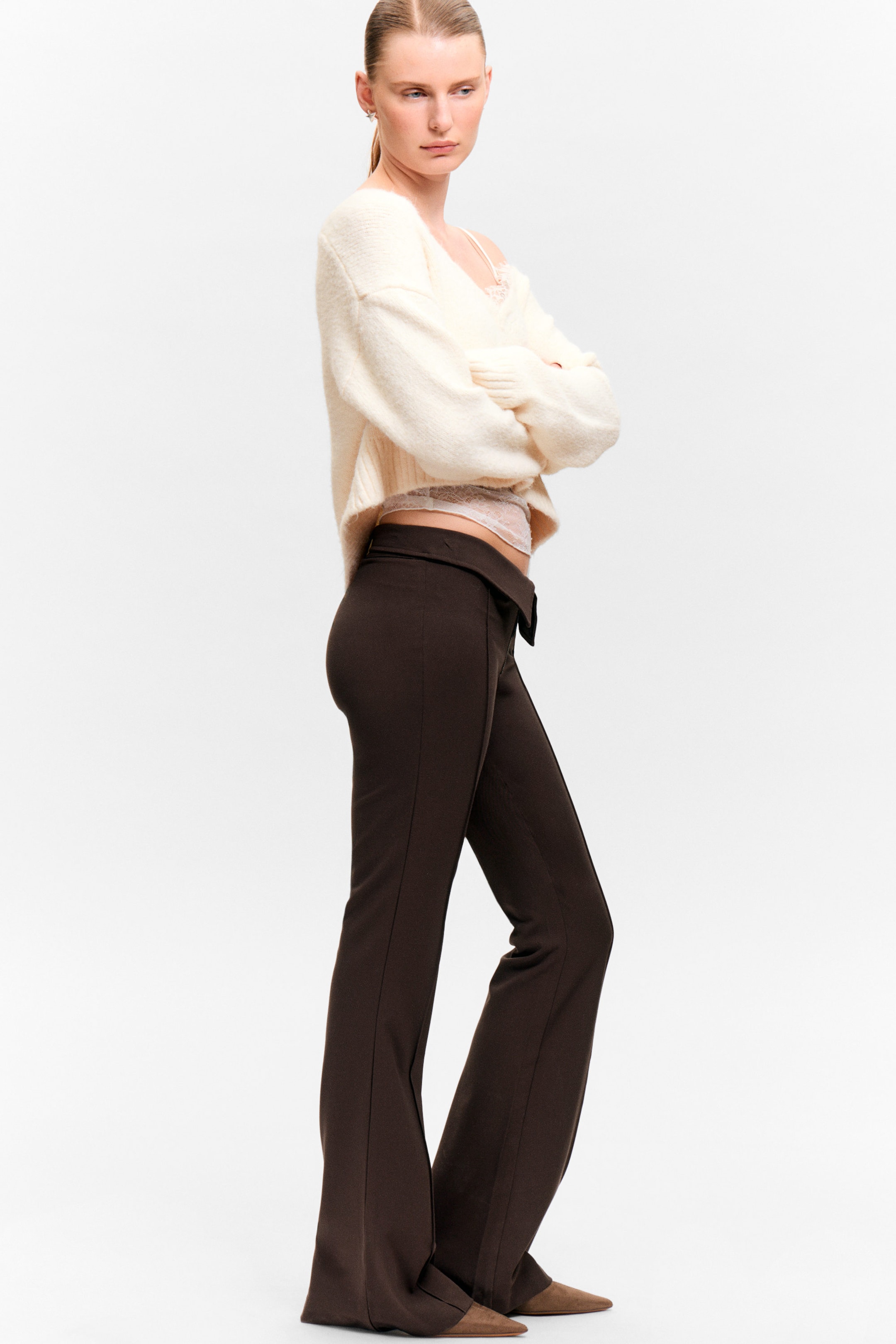 Dark Brown - Low Rise Flared Suit Trousers - 3