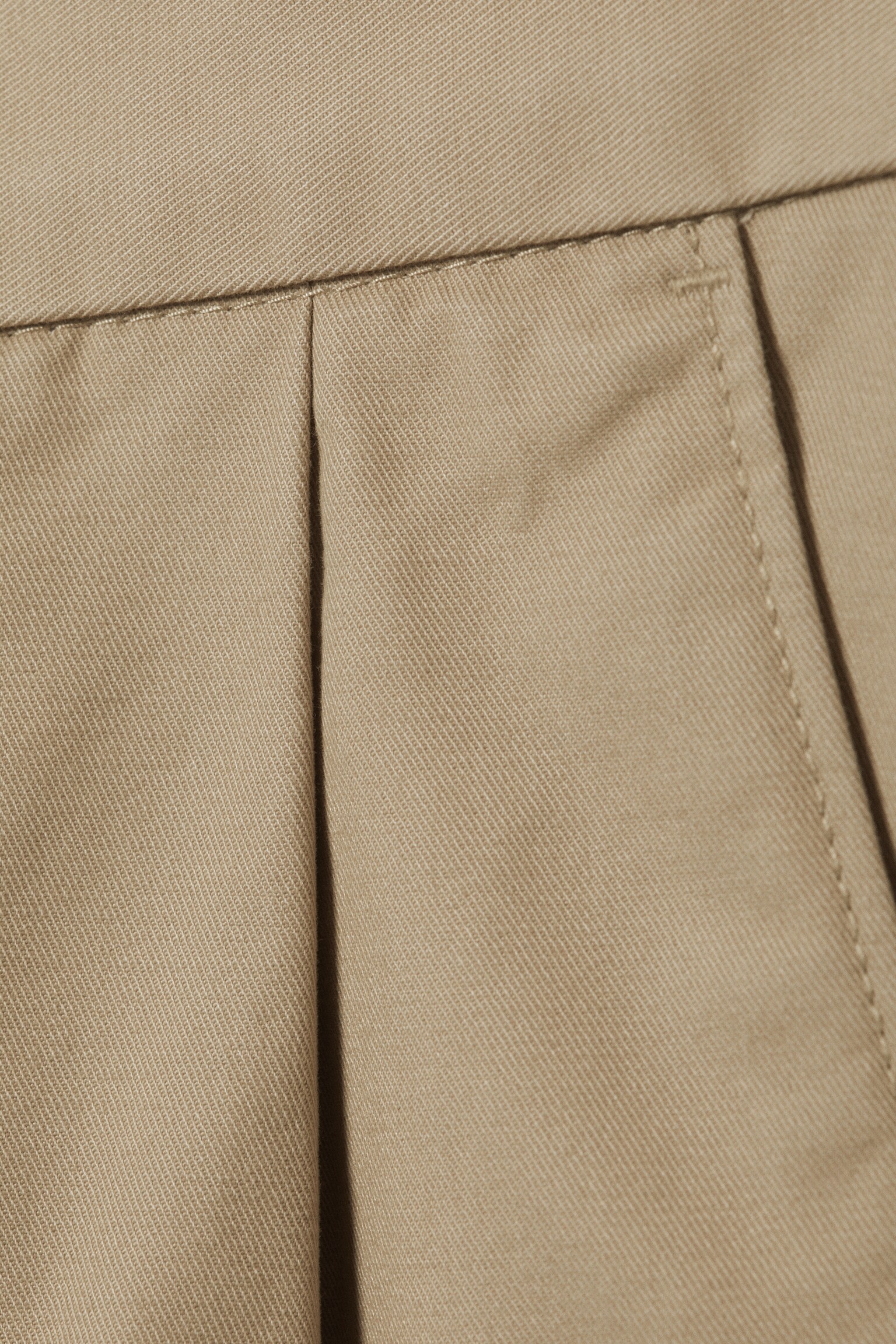Oversized Pleated Cotton Twill Chinos - Beige - 7