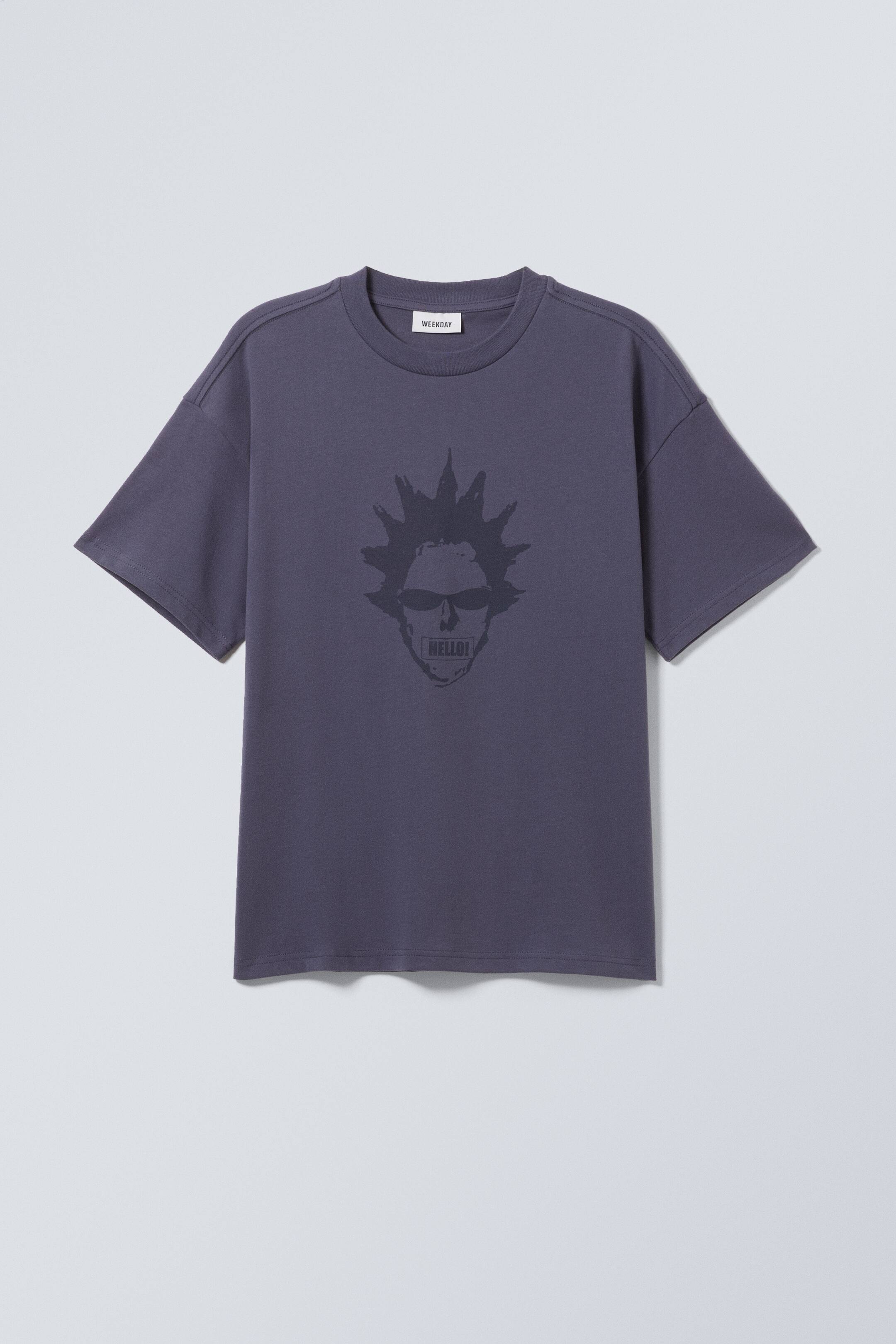 Se større billede: Great boxy T-shirt med grafisk print - Mørklilla – Hello Man - HERRE | H&M DK 1