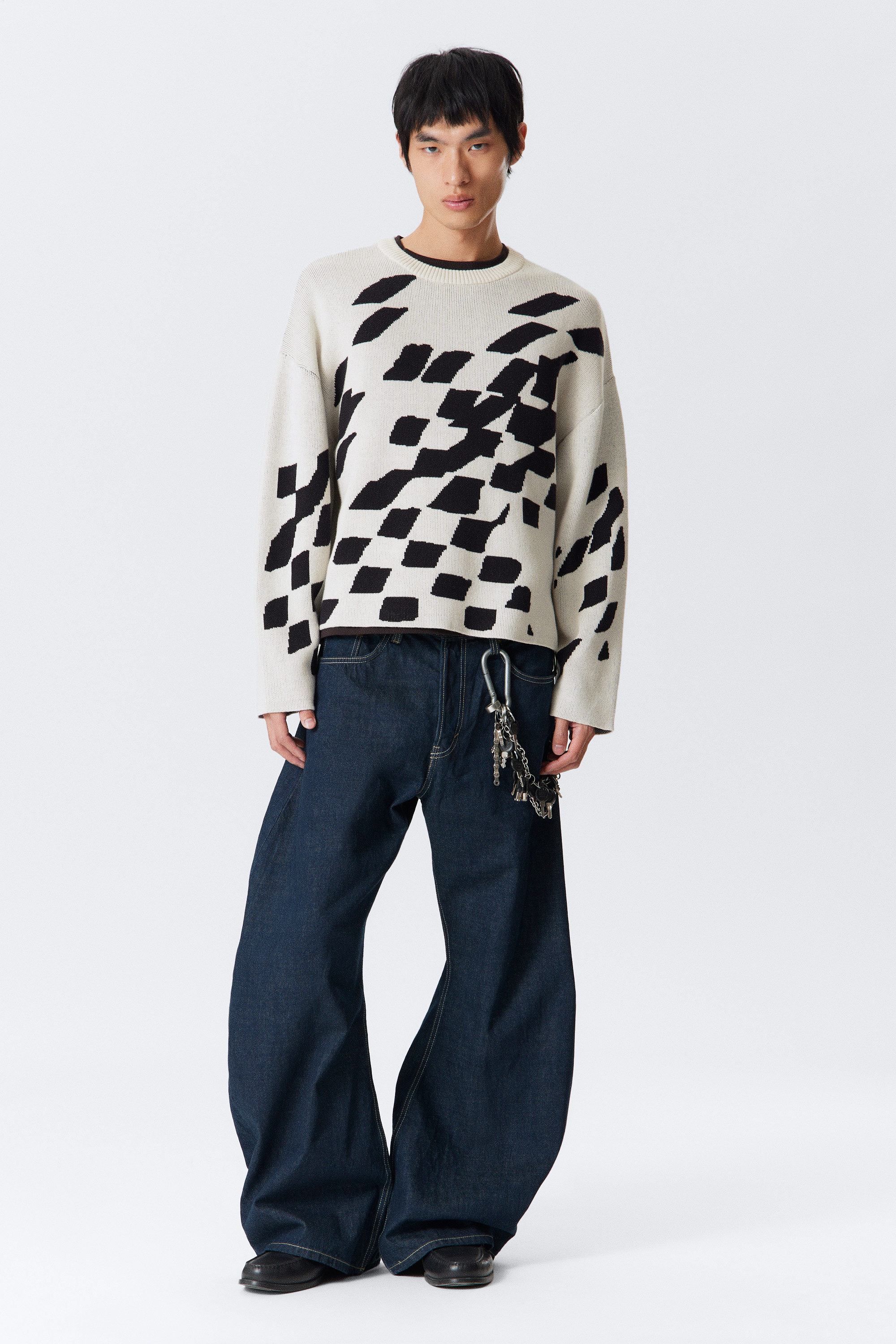 Dirty White - Square Pattern - Boxy Graphic Jacquard Sweater - 2