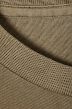 Verwaschenes Khakigrün - T-SHIRT MIT ENTSPANNTER PASSFORM - 1