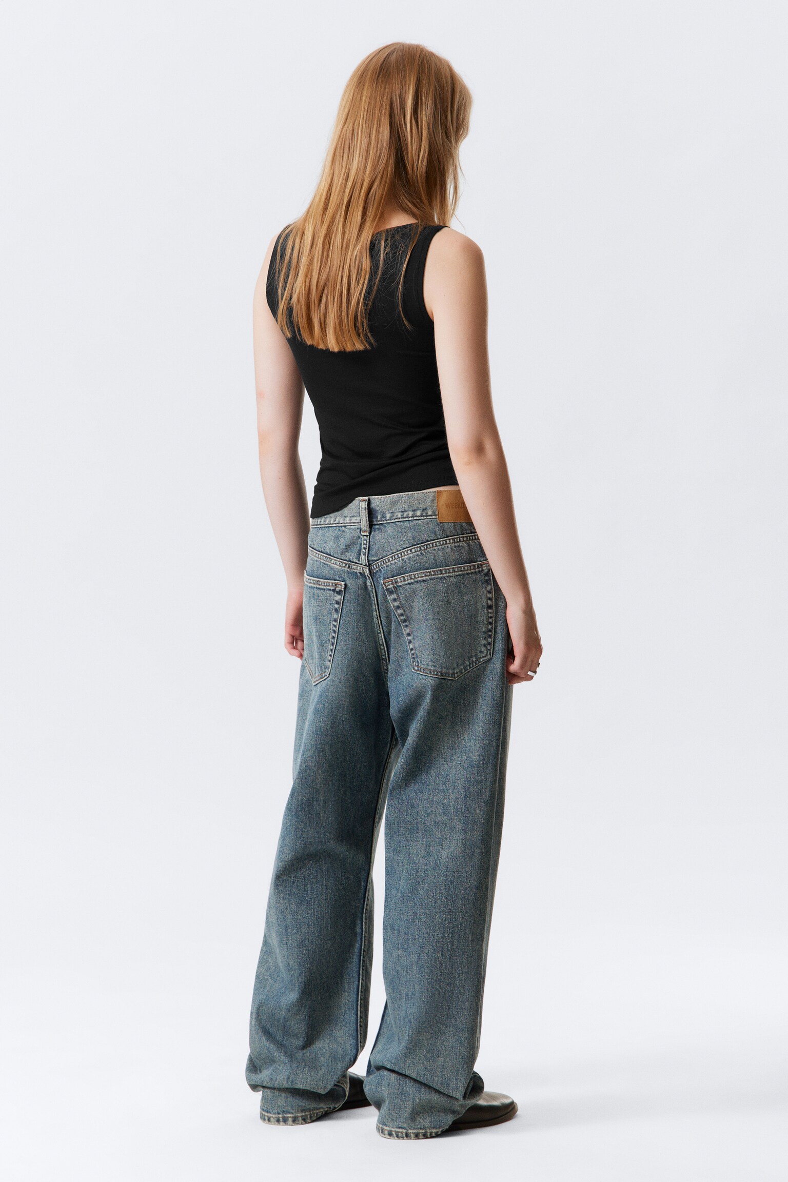 Galaxy Mid Rise Loose Straight Leg Jeans - Second Blue - Blue/Gloria Blue - Medium Blue/Blue Rinse – Donkerblauw/Port Blue - Lichtblauw/Tuned Black – Zwart/2000 Blue - Middelblauw/90s Blue - Middelblauw/Canyon Grey – Middelgrijs/Blue Fade - Middelblauw/Deep Sea Blue - Dark Blue/Brick Blue - Lichtblauw/Steel Blue - Middelblauw - 9