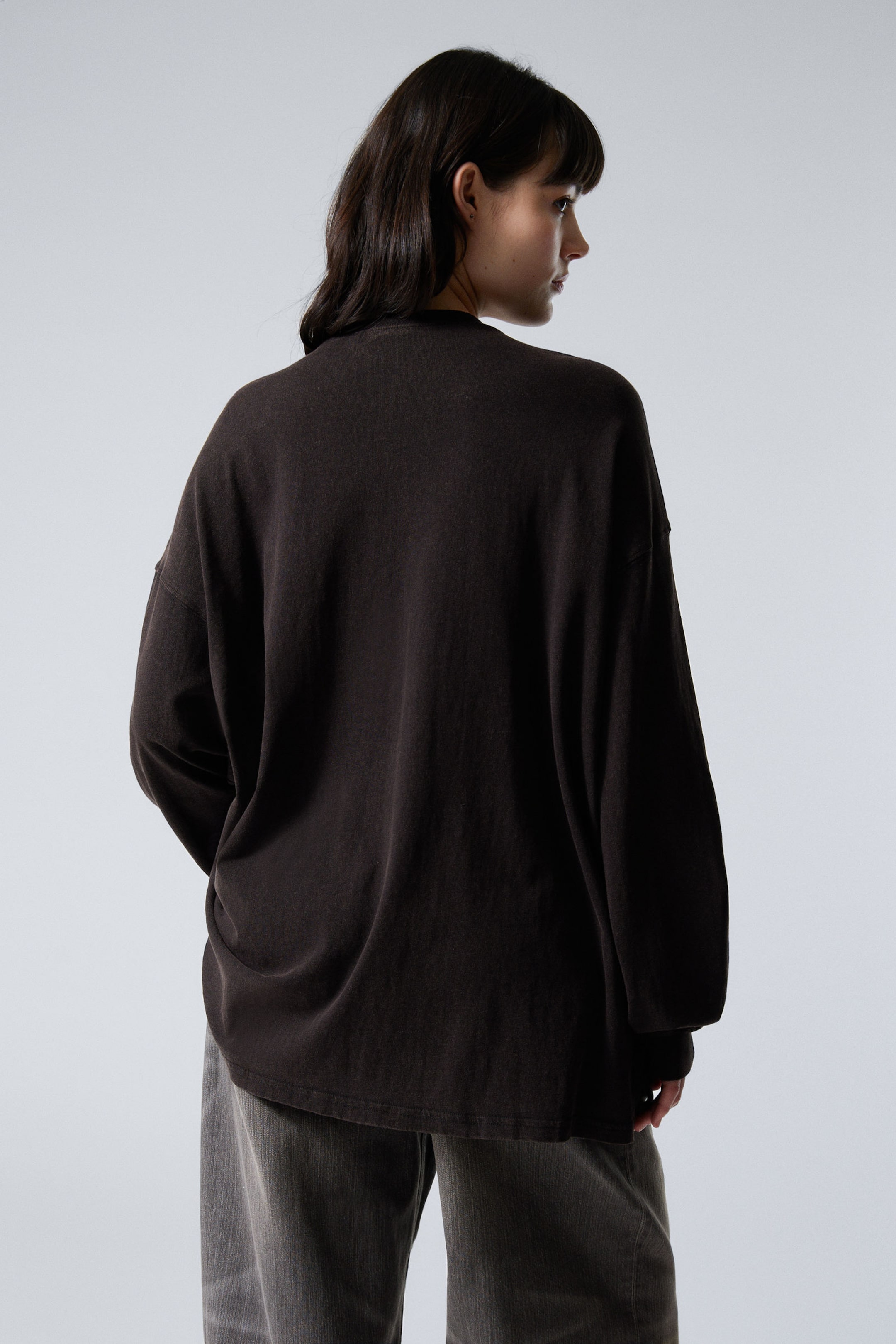 Washed Black - Long-Sleeved Oversized T-shirt - 2