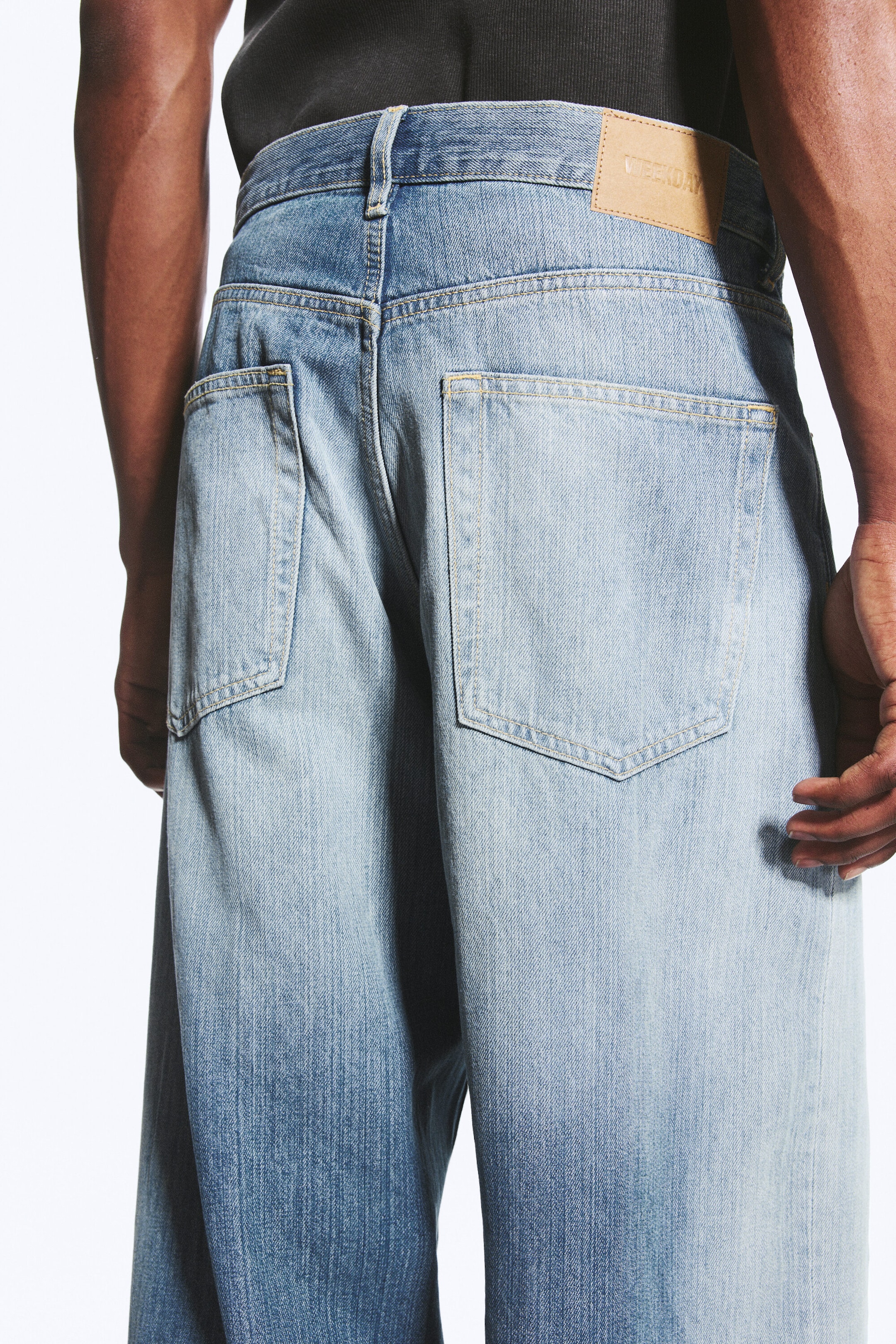 Saddle Blue - Mellanblå - Astro Mid Waist Loose Baggy Unisex Jeans - 4