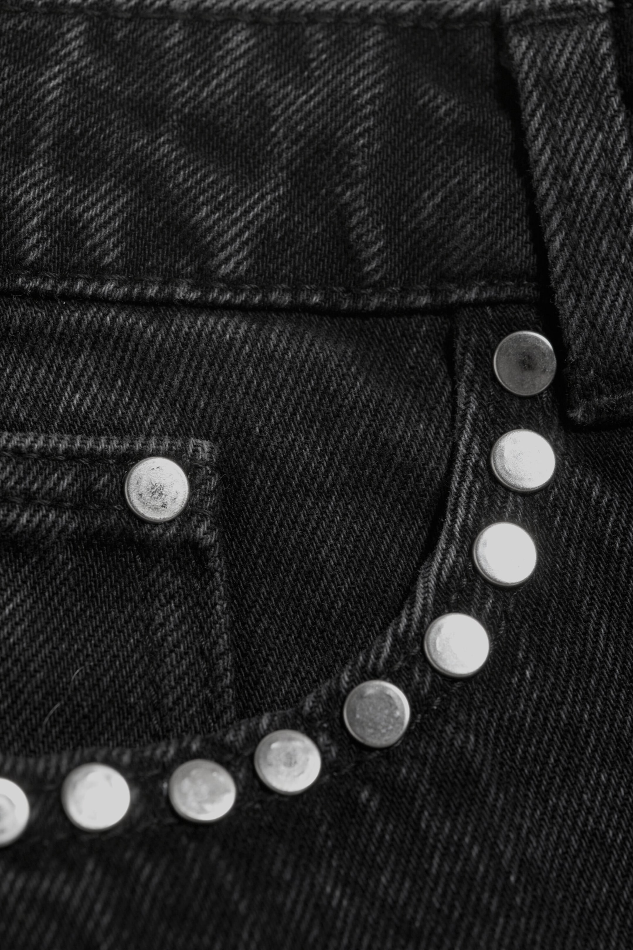 Ausgewaschenes Schwarz - IMOO LOW WAIST LOOSE STRAIGHT STUD JEANS - 6