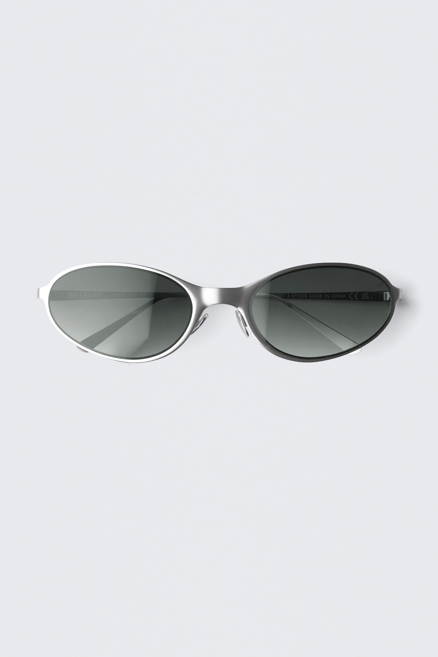 Ovale Sonnenbrille aus Metall - Silber - Dunkle Gläser - 2