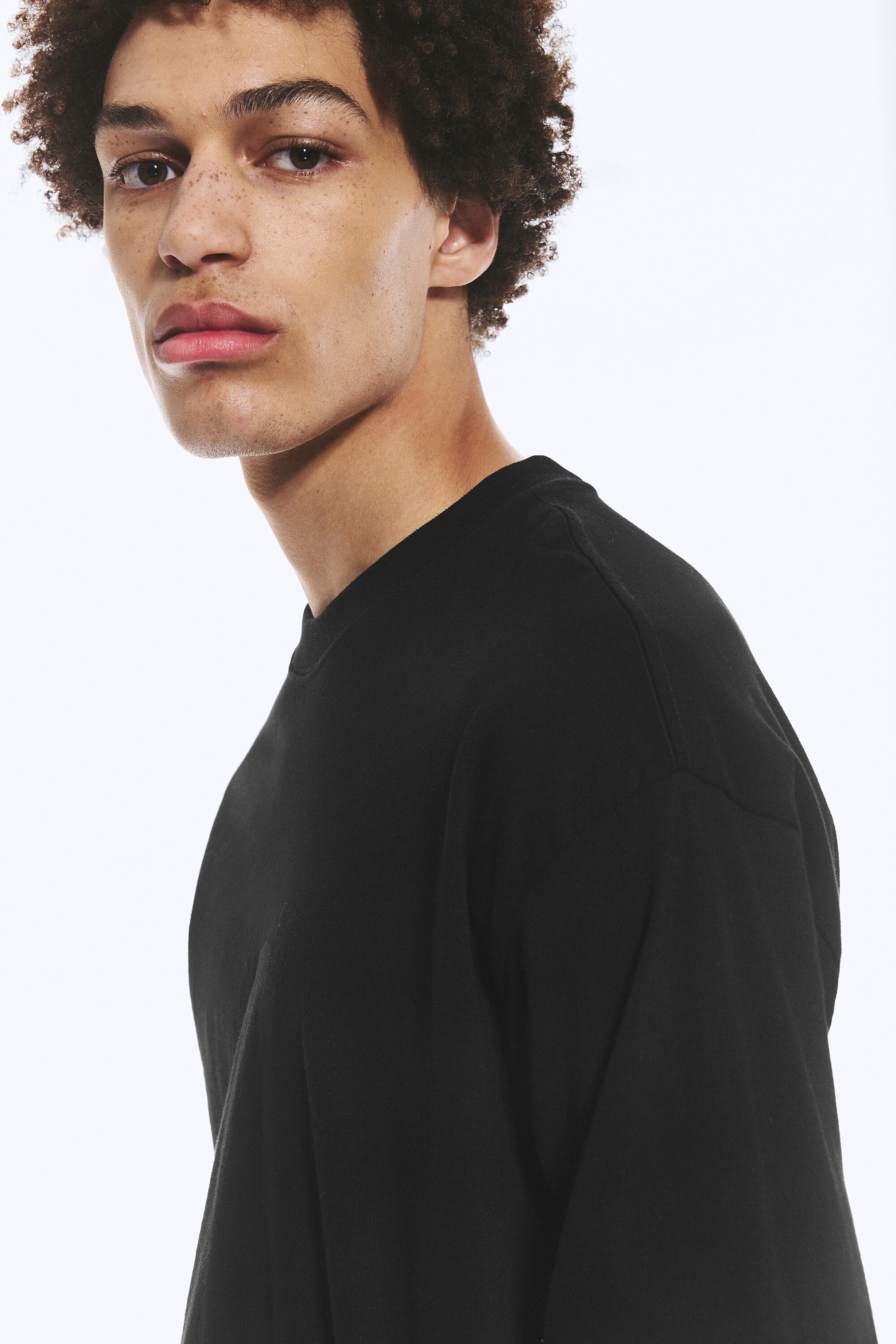 Svart - Långärmad T-shirt med lös boxig passform - 2